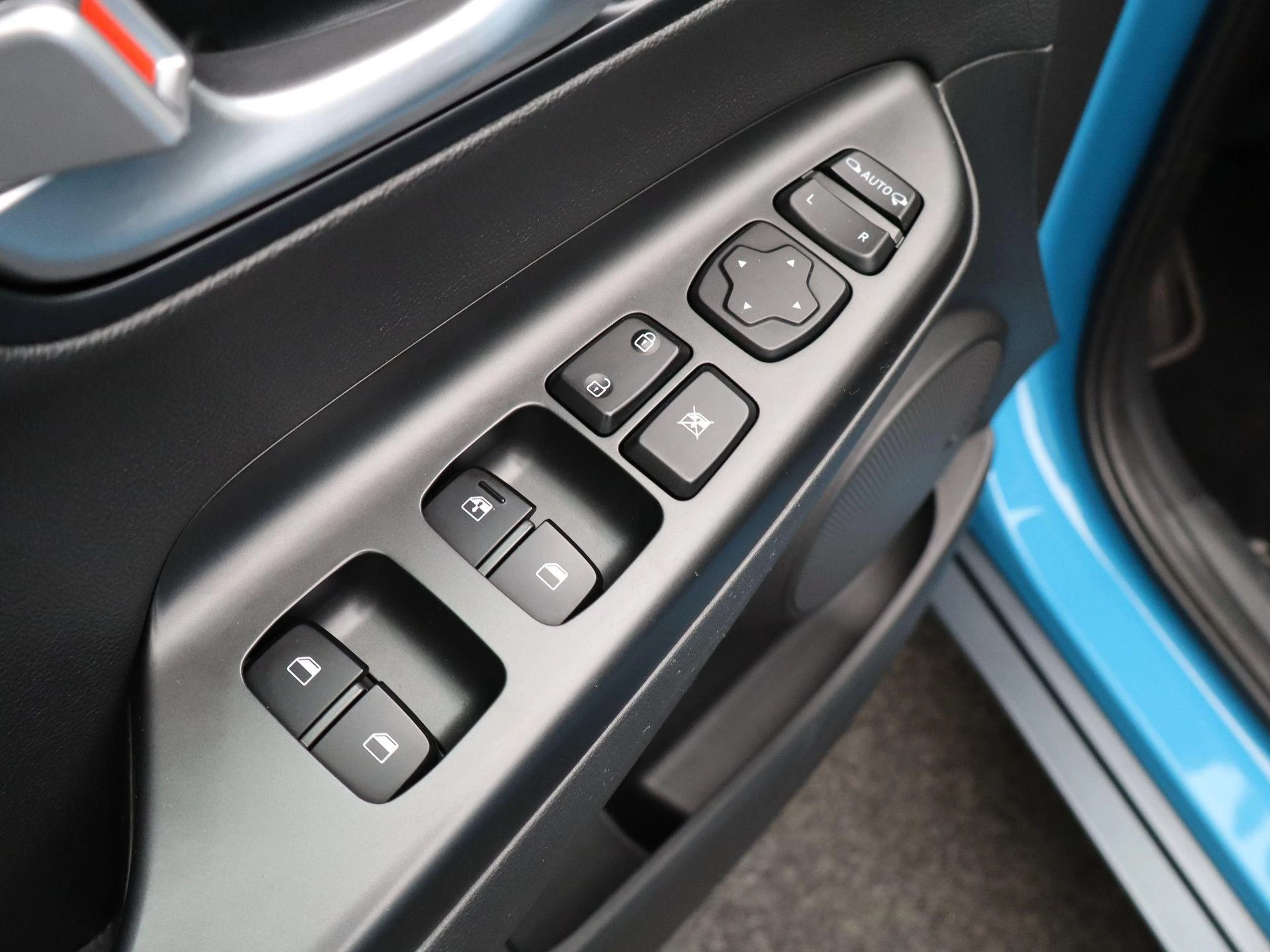 Hyundai-Kona-image-29