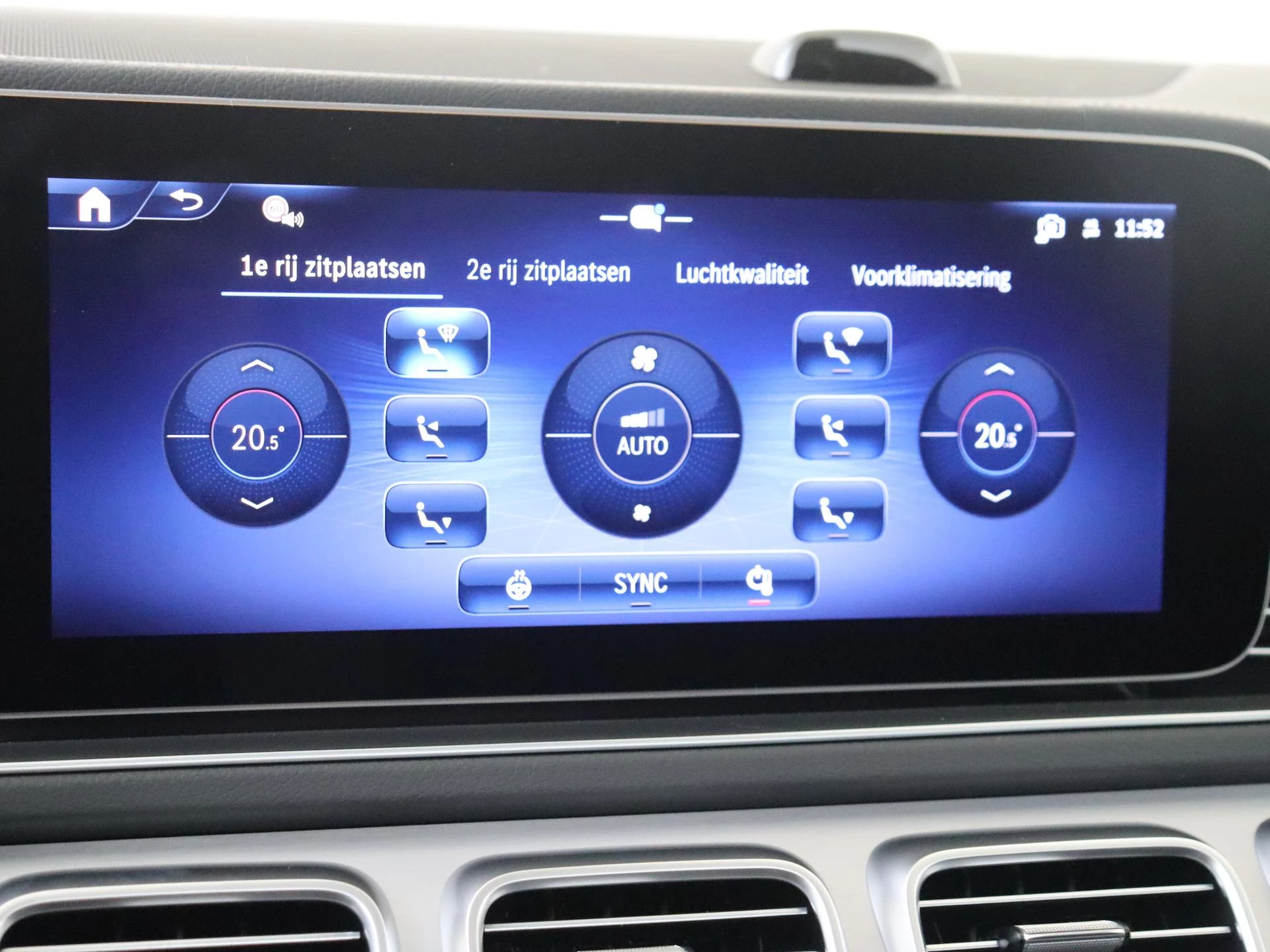 Mercedes-Benz-GLE-image-17
