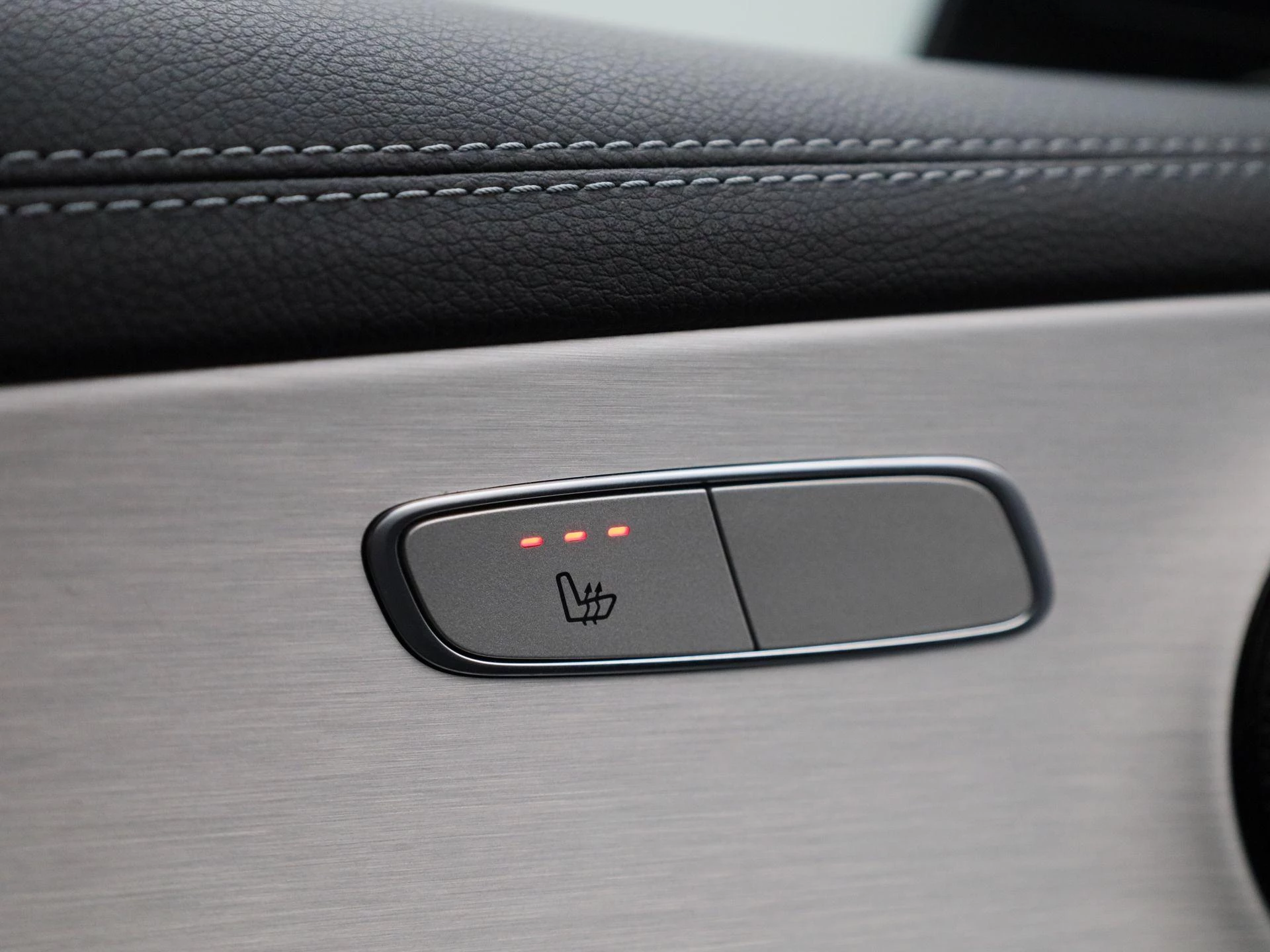 Mercedes-Benz-Classe E-image-28