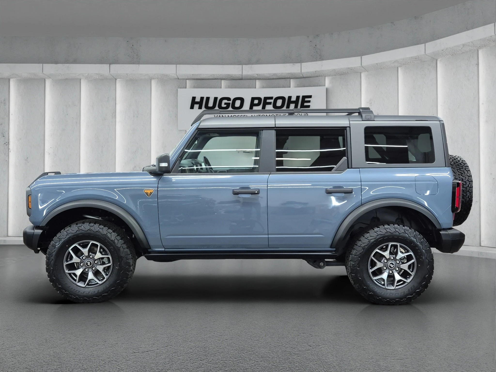 Ford-Bronco-image-1