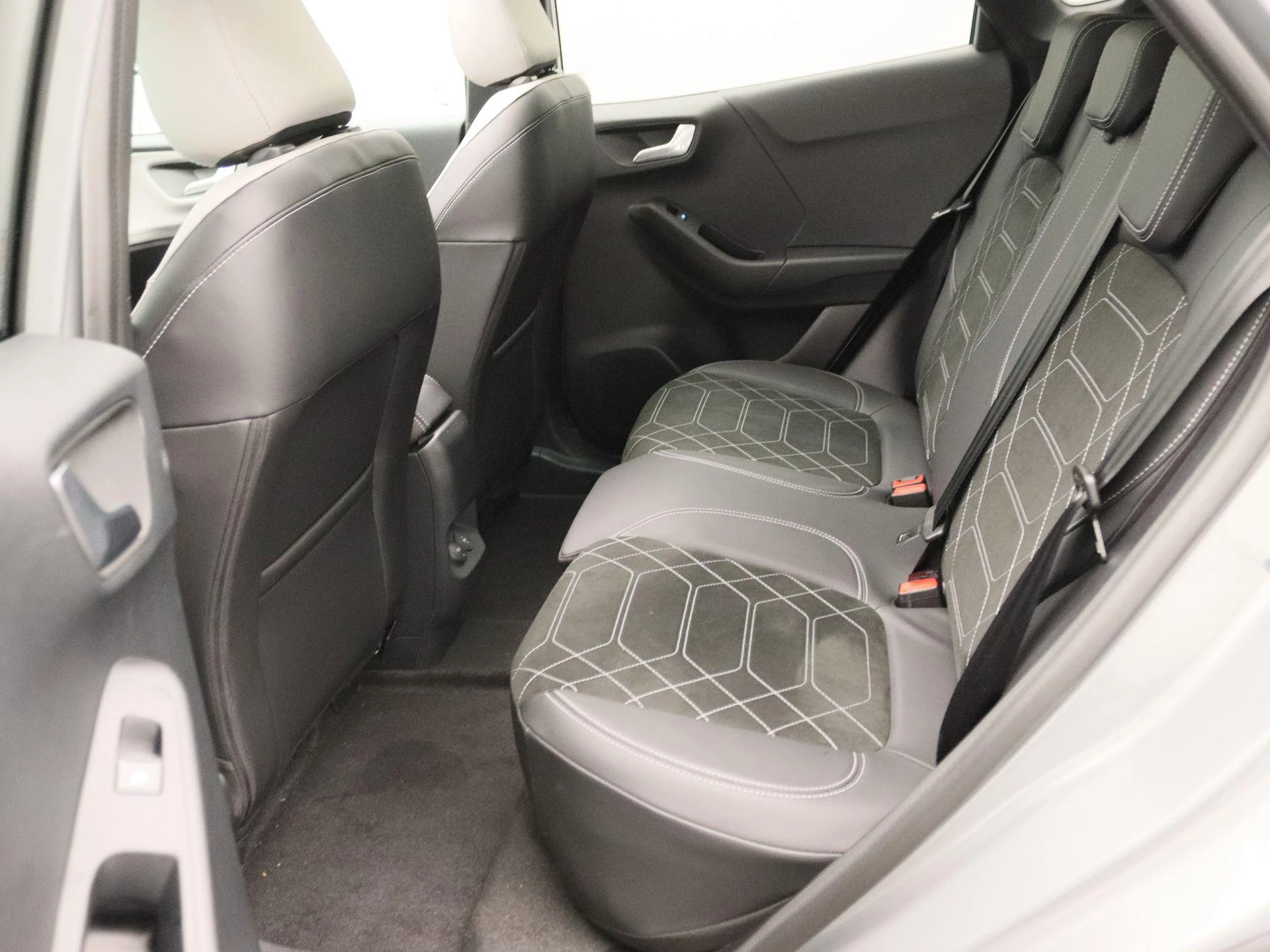 Ford-Puma Gen-E-image-12