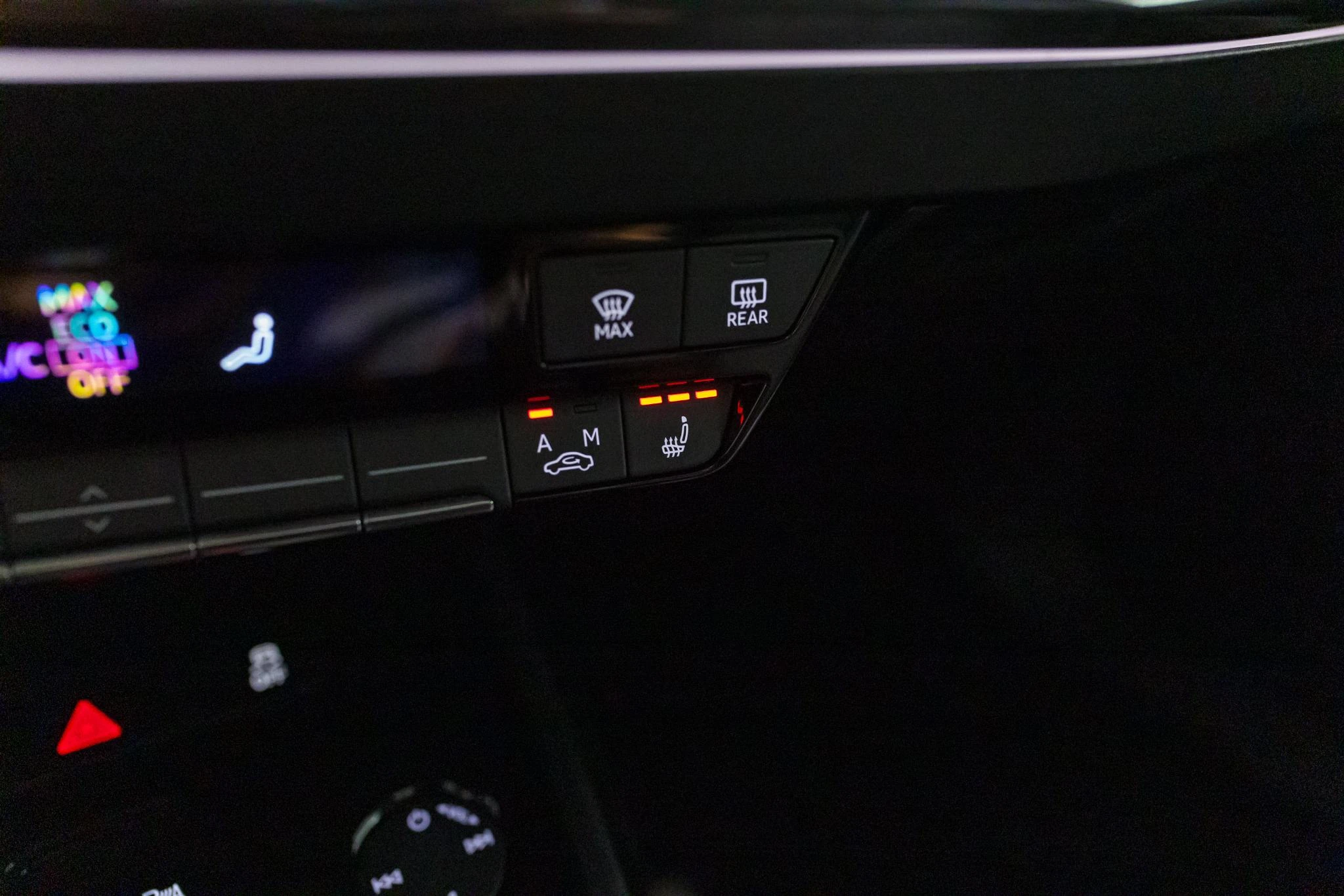 Audi-Q4 Sportback e-tron-image-36
