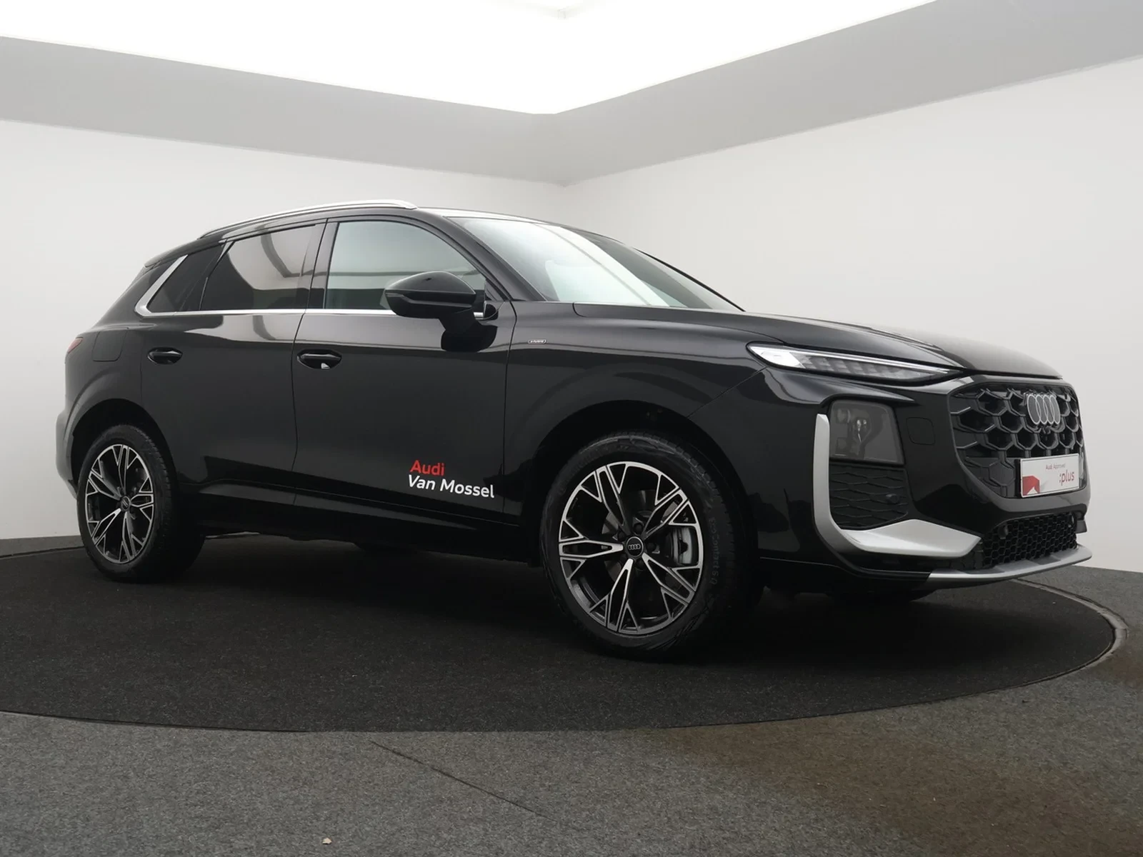 Audi-Q3-image-4