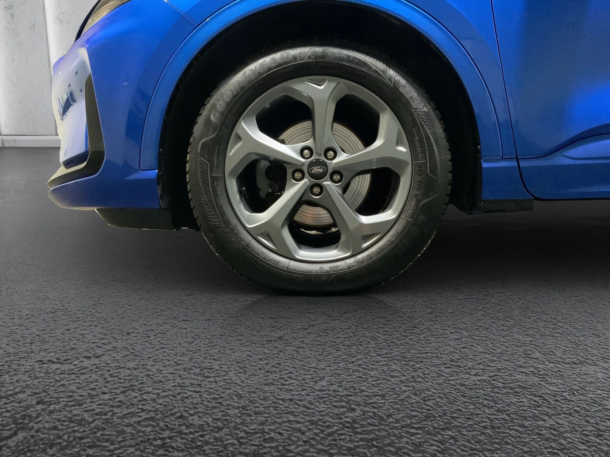 Ford-Kuga-image-8