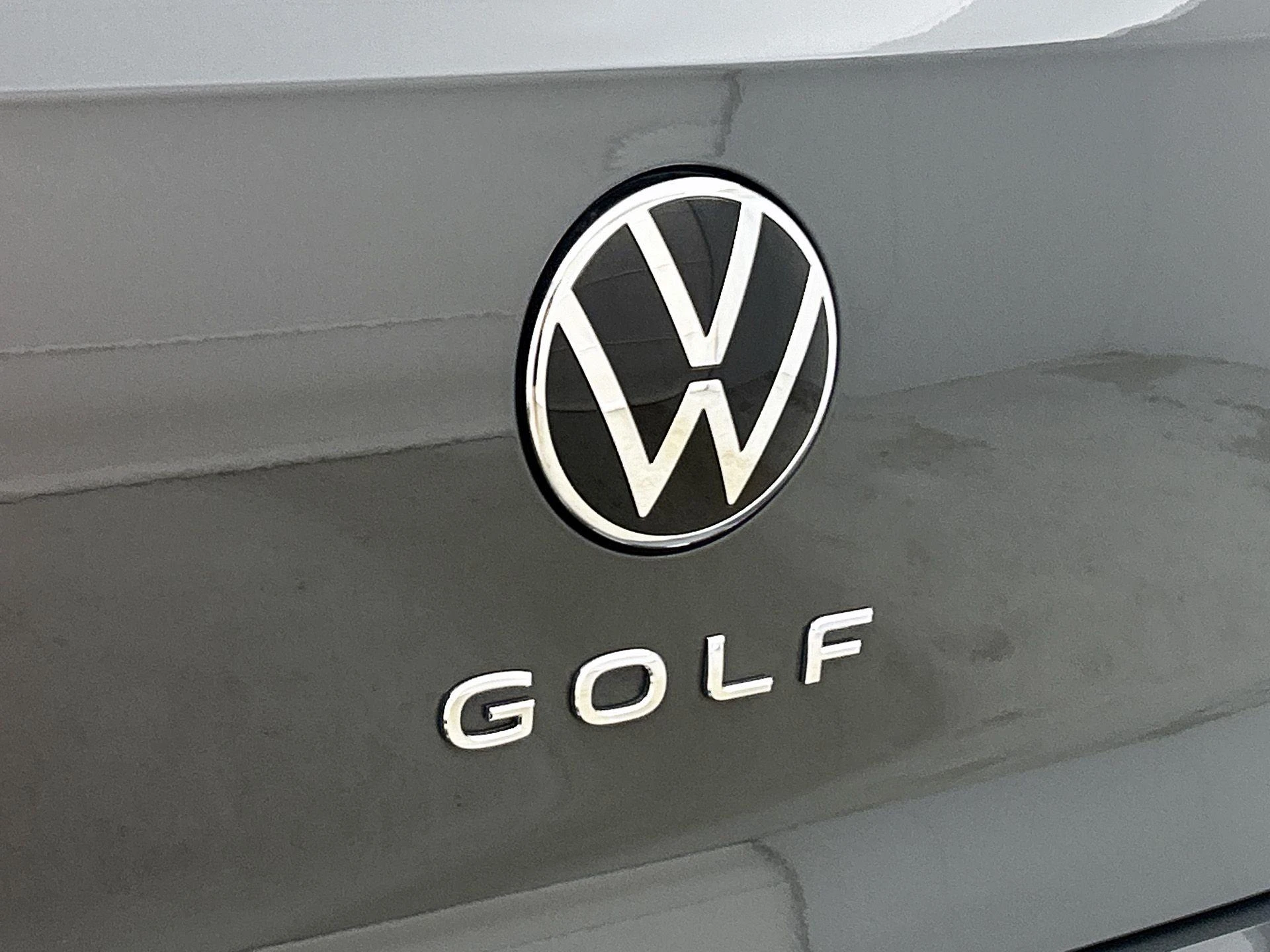 Volkswagen-Golf-image-38