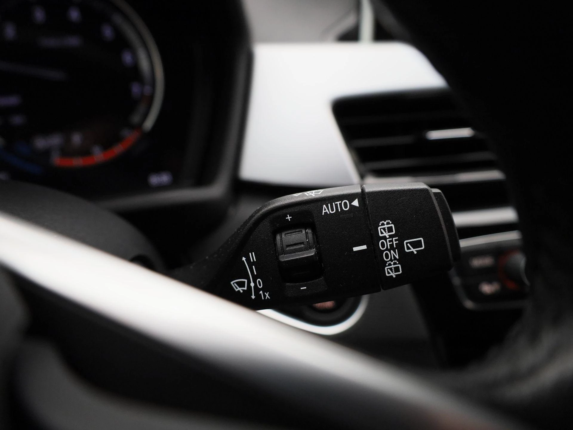 BMW X1 sDrive18iA (100 kW)