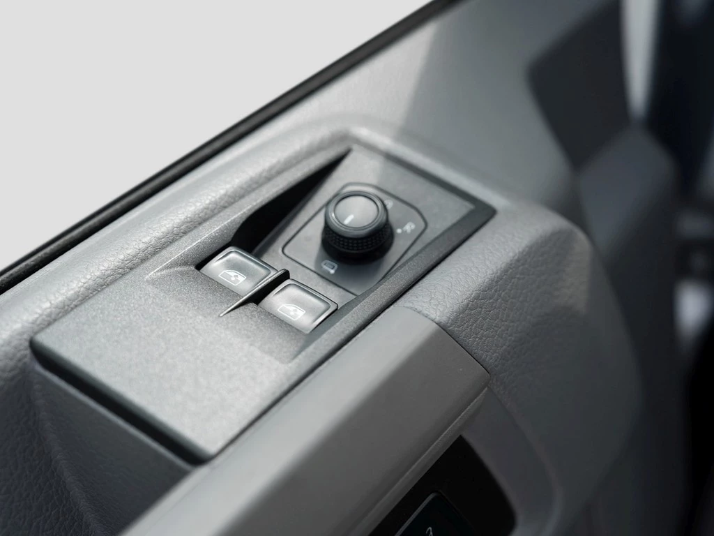 Volkswagen Crafter Kasten 2.0 TDI 30 Hochdach Klima/RFK