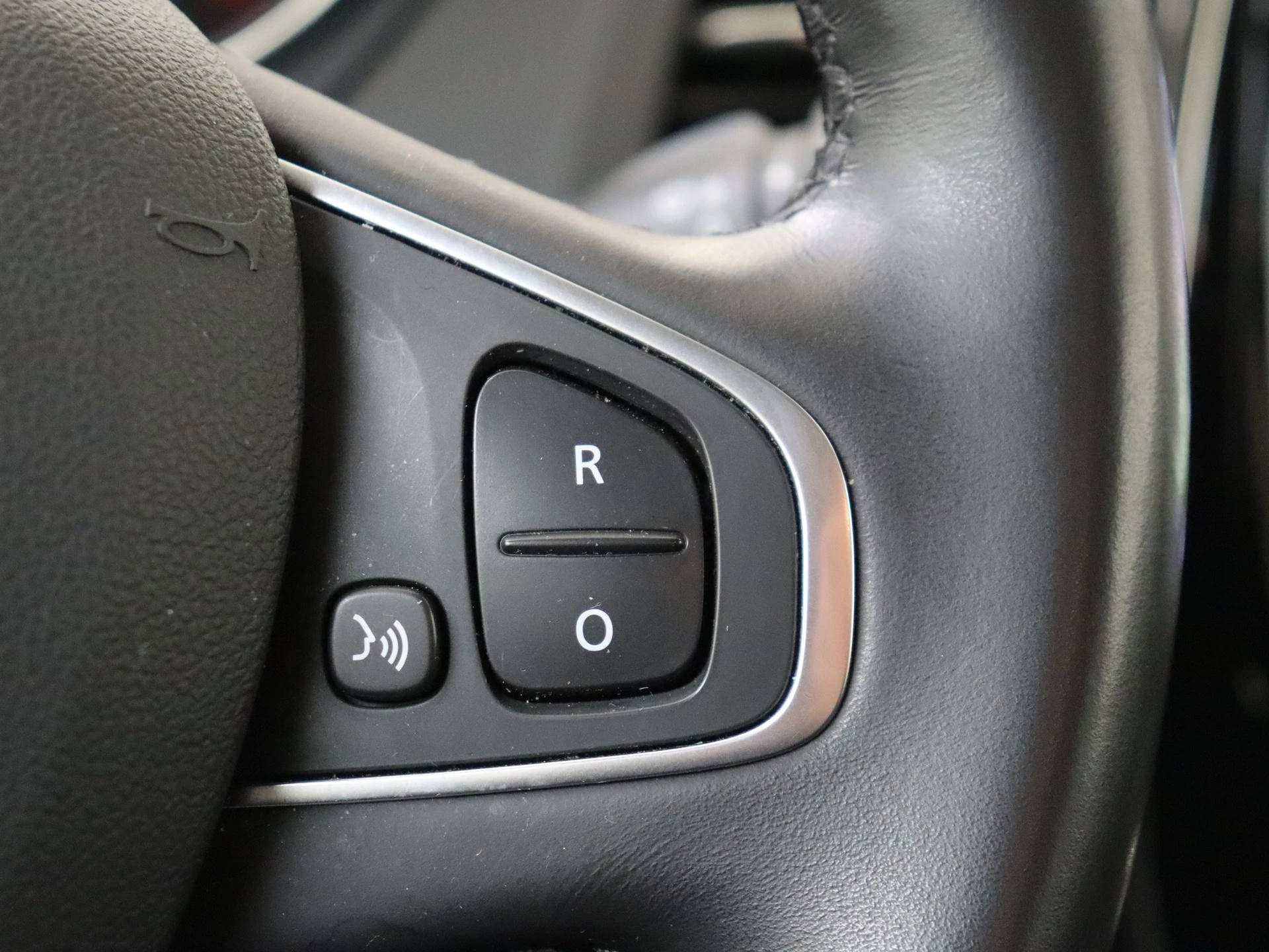 Renault-Captur-image-13