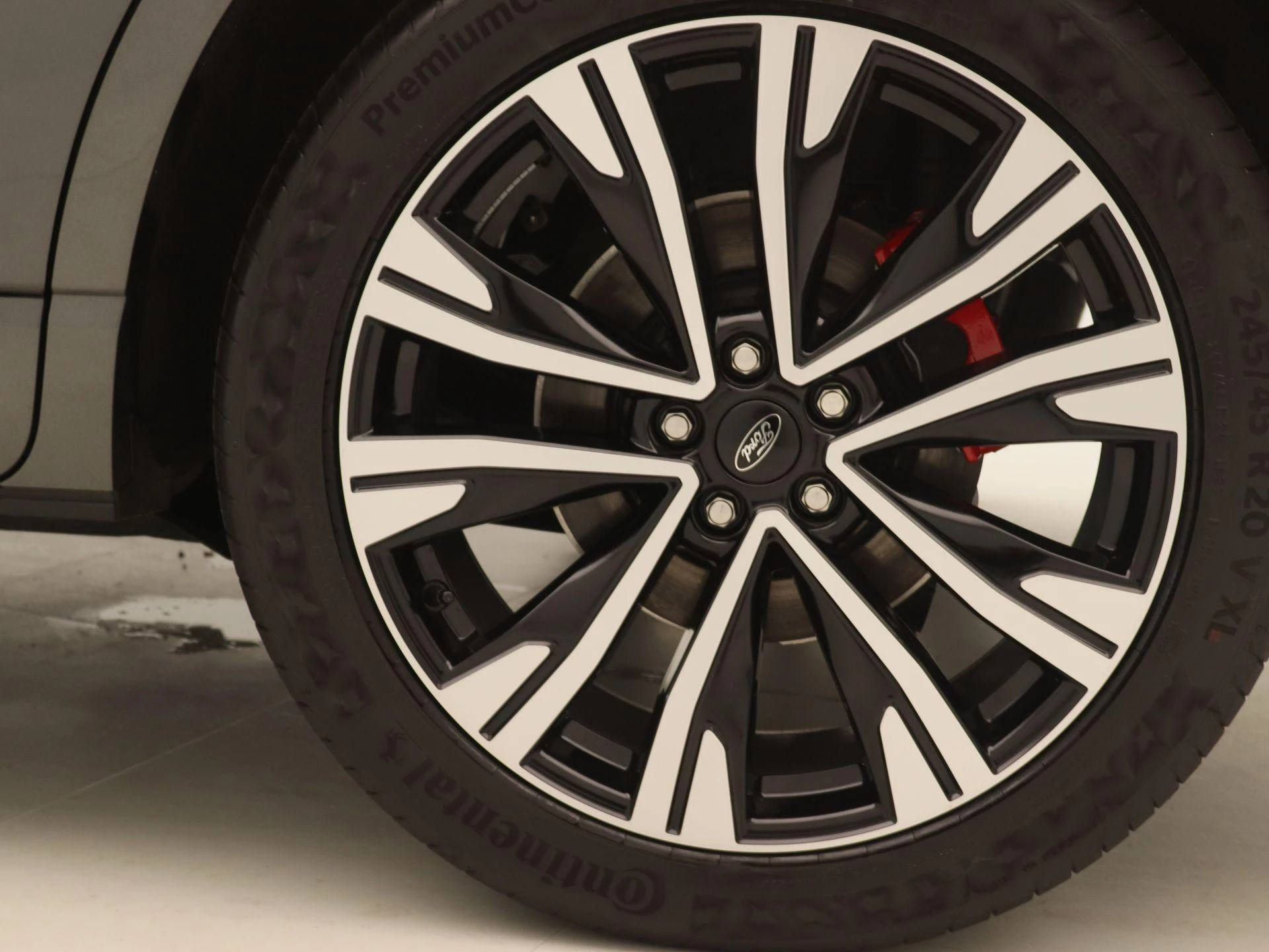 Ford-Kuga-image-18