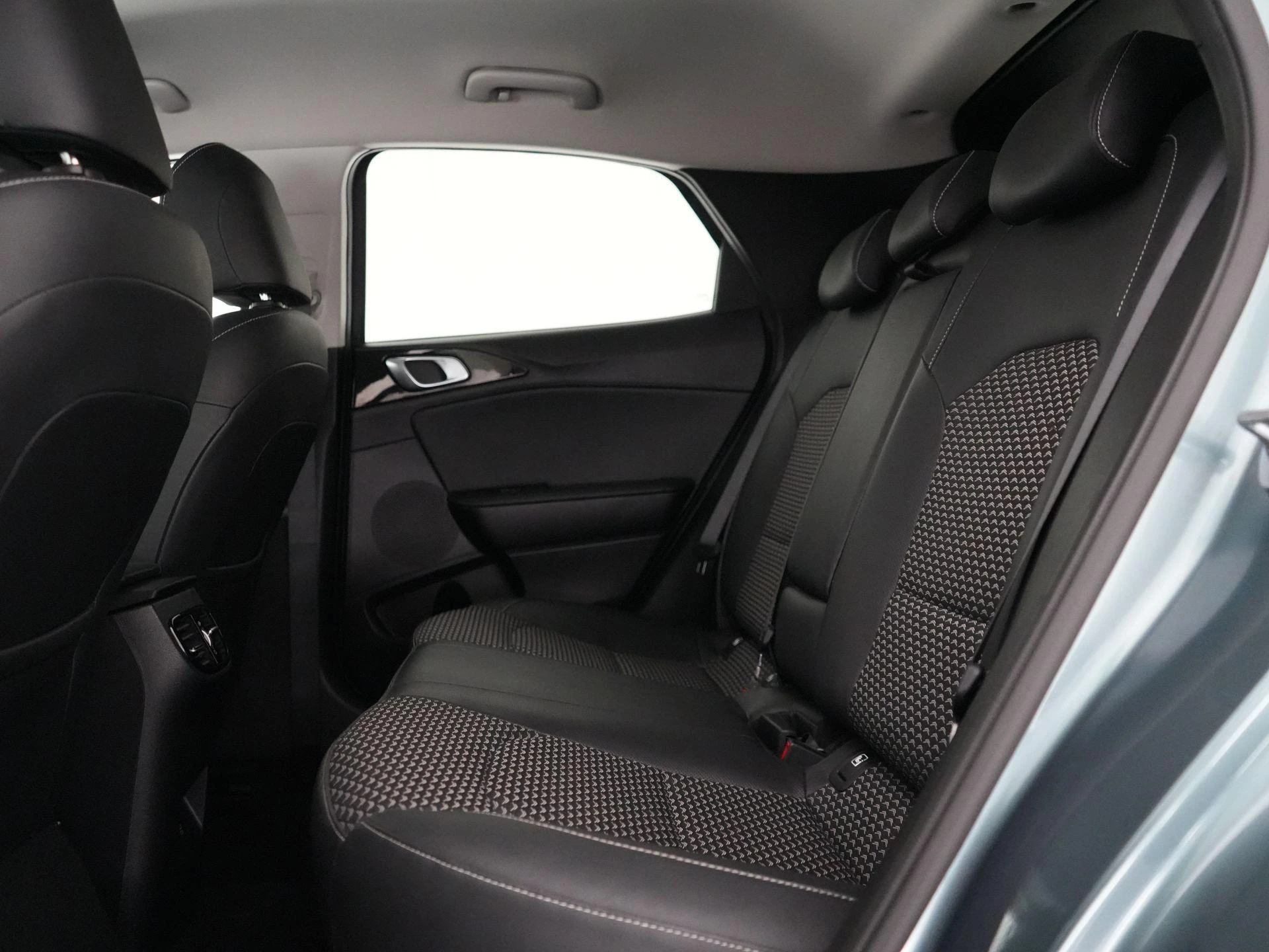 Kia-XCeed-image-12