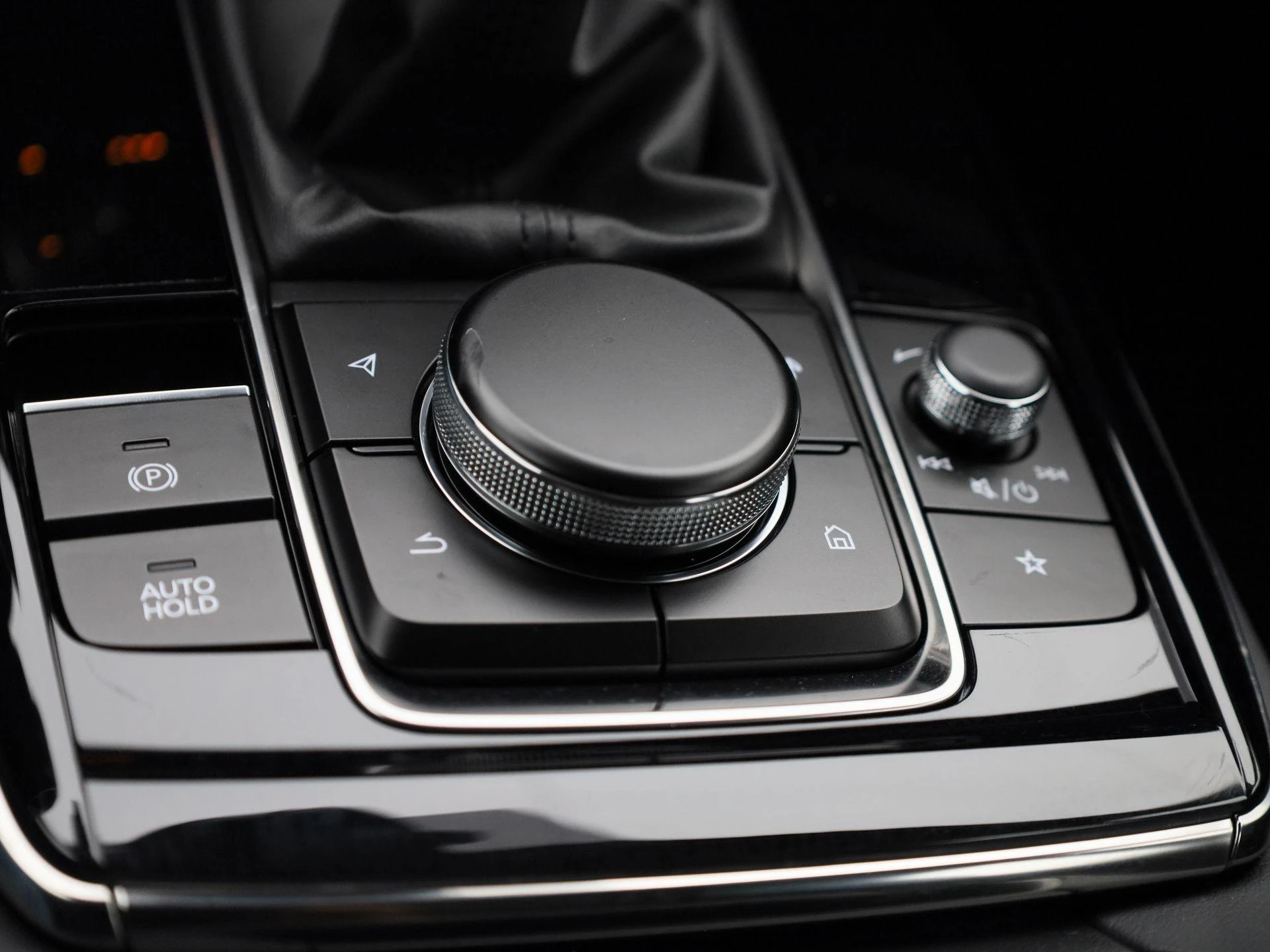 Mazda-CX-30-image-21