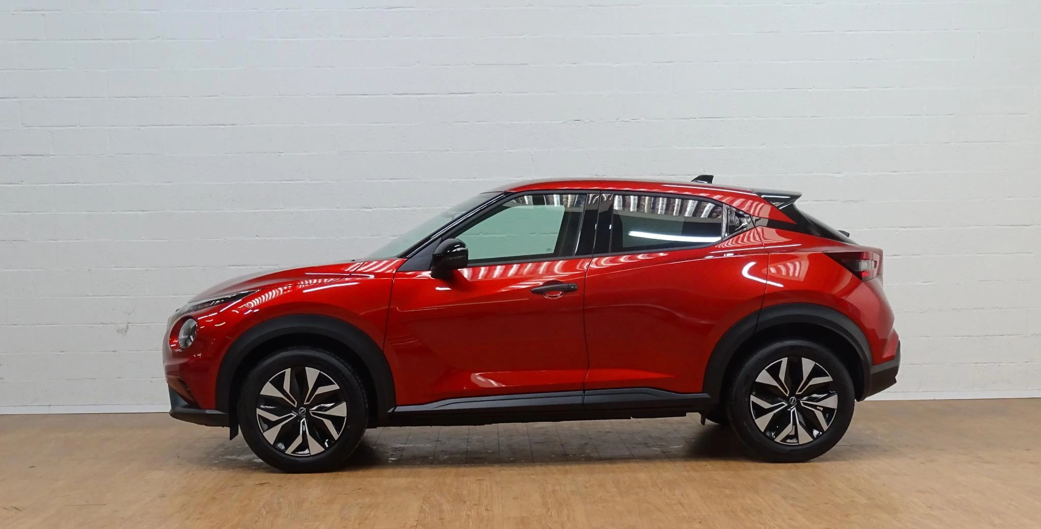 Nissan Juke 1.0 DIG-T Acenta automaat