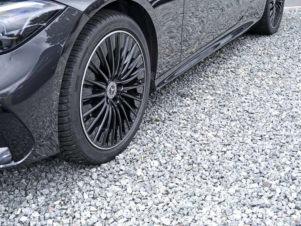 Mercedes-Benz-CLE 200-image-6