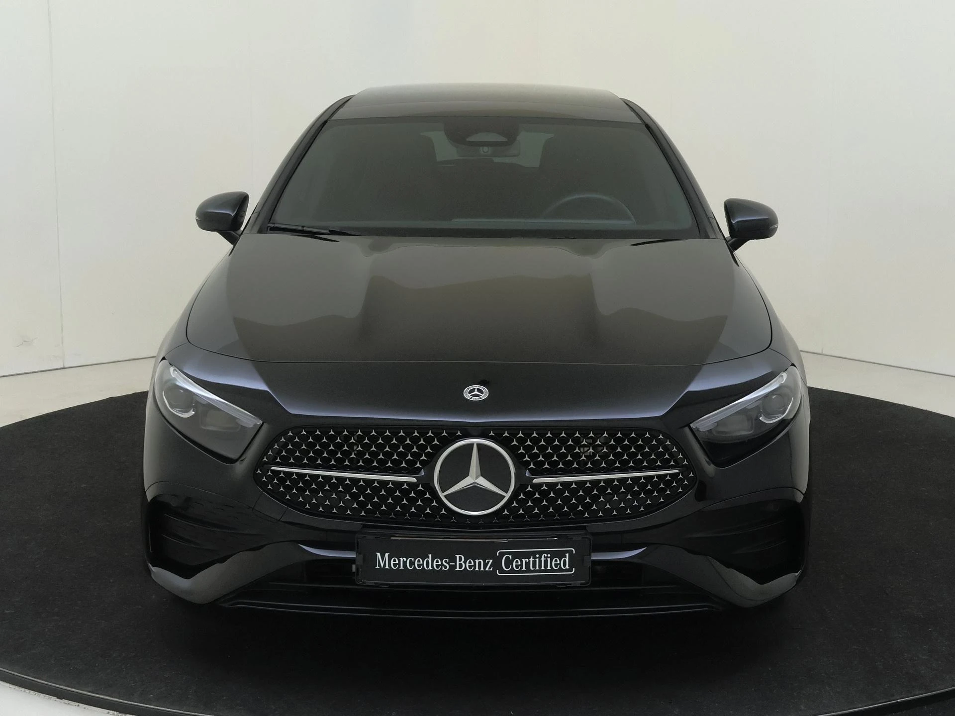 Mercedes-Benz-A-Klasse-image-6