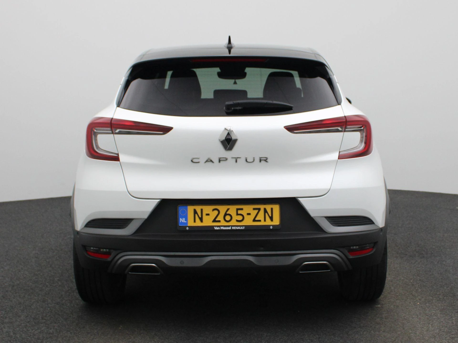 Renault-Captur-image-4