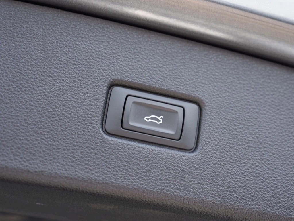 Audi Q5 Sportback 40 TDI qu. S tronic S Line /AHK/LED