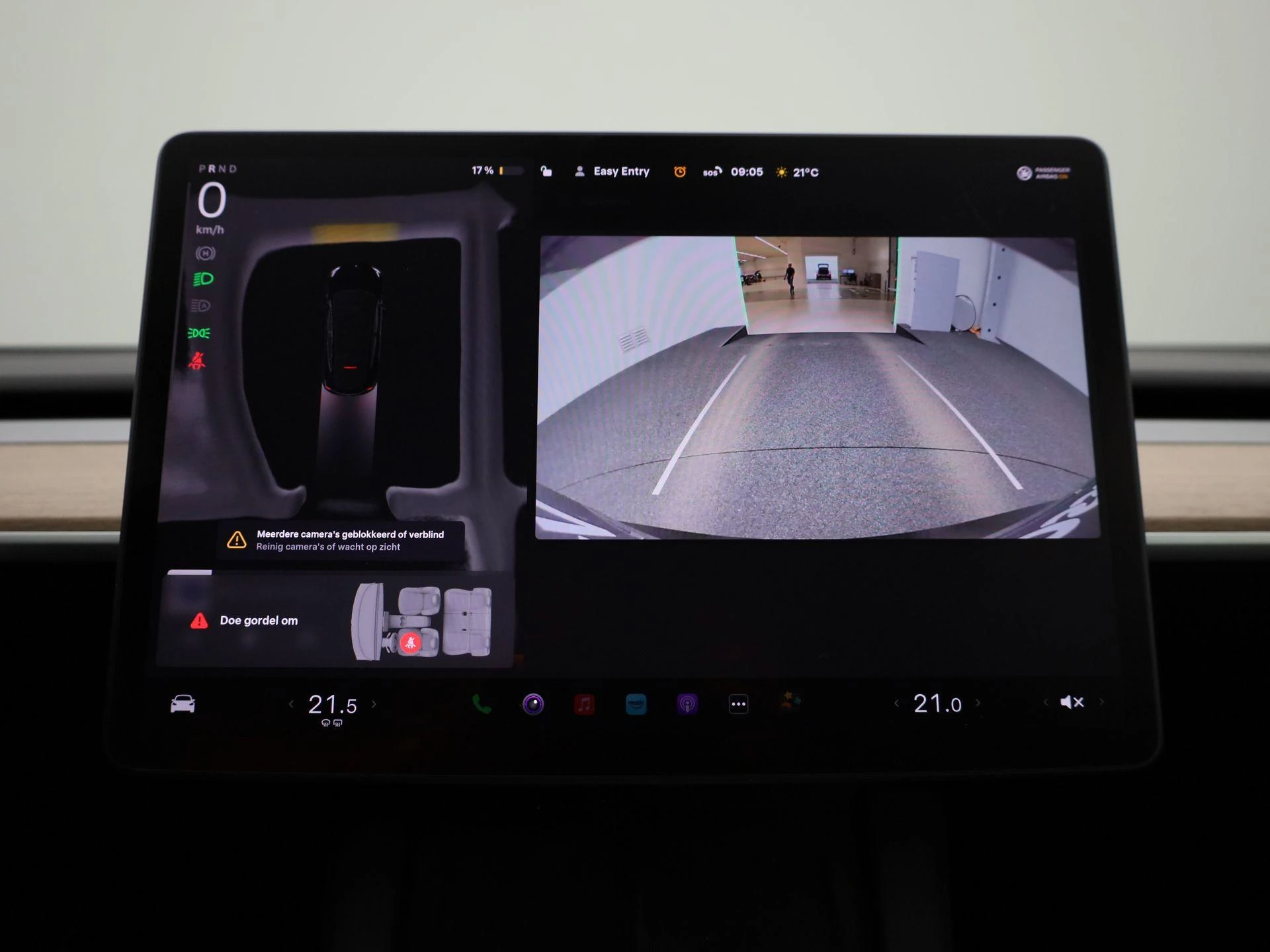 Tesla-Model Y-image-31
