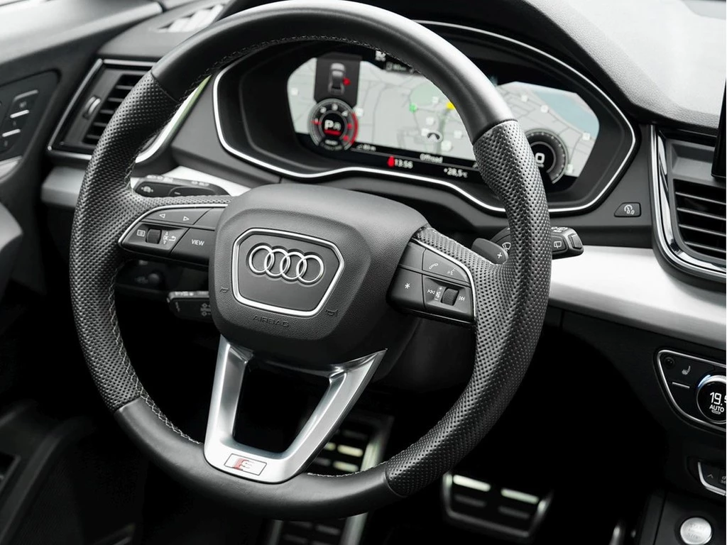 Audi Q5 50 TDI S line Matrix Panorama 360° B&O Headup