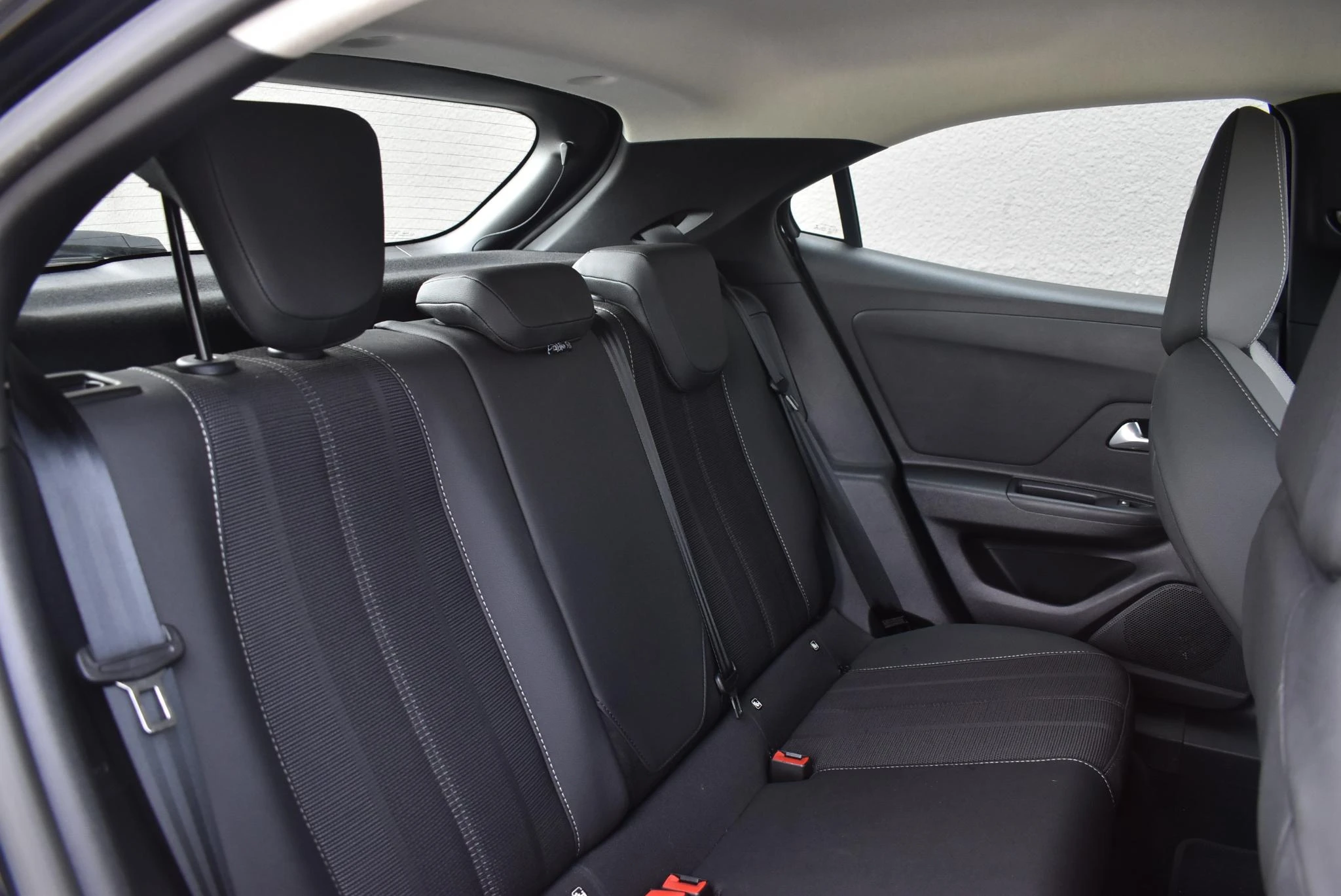 Opel-Mokka-image-12