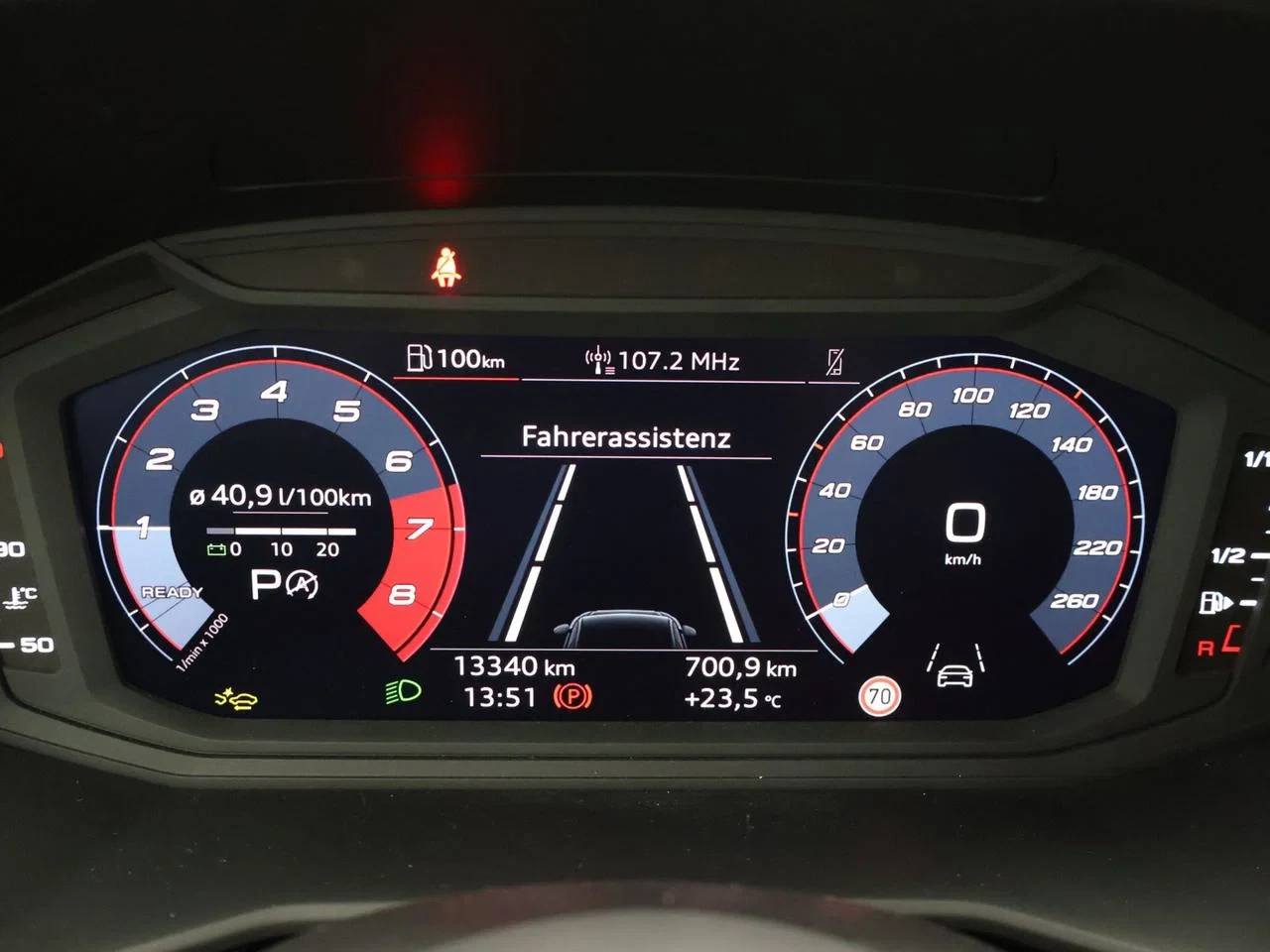 Audi A1 Sportback A1 Sportback 25TFSI S LINE 95PK *AUTOMAAT*CAMERA*VIRTUAL COCKPIT*PDC*ACC*KEYLESS GO*APP-CONNECT*ZETELVERWARMING*...*