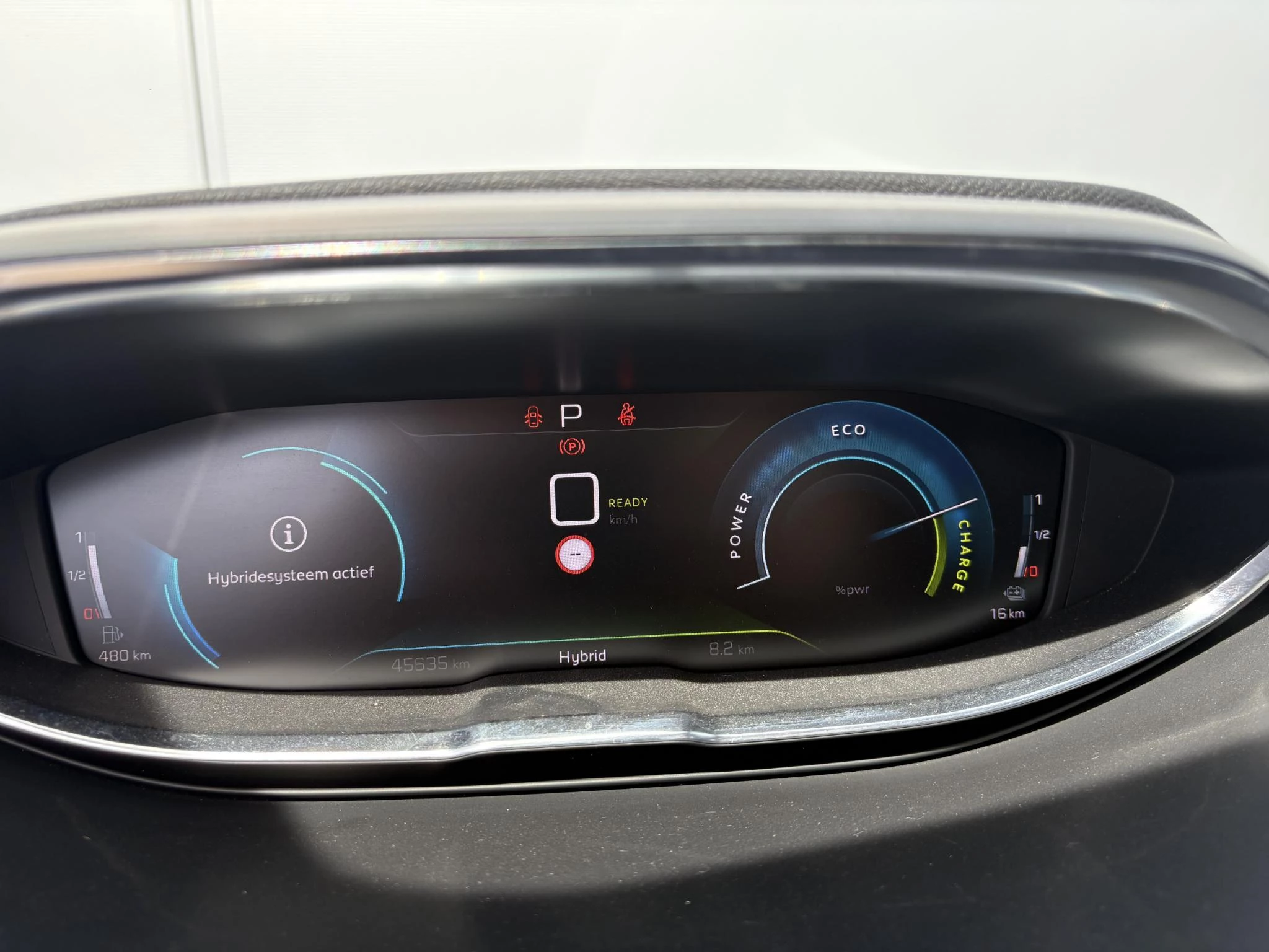 Peugeot-3008-image-12