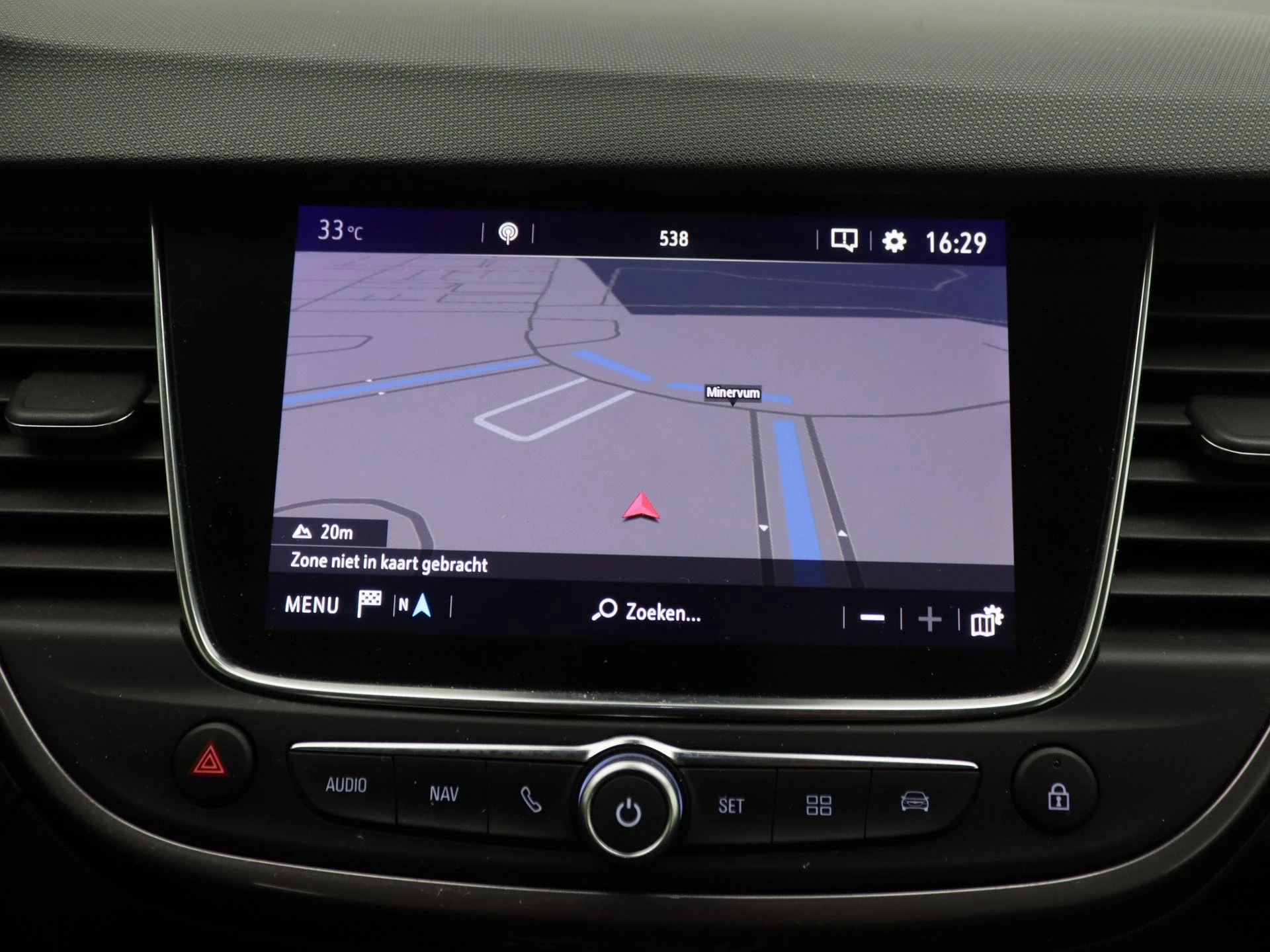 Opel-Crossland X-image-8