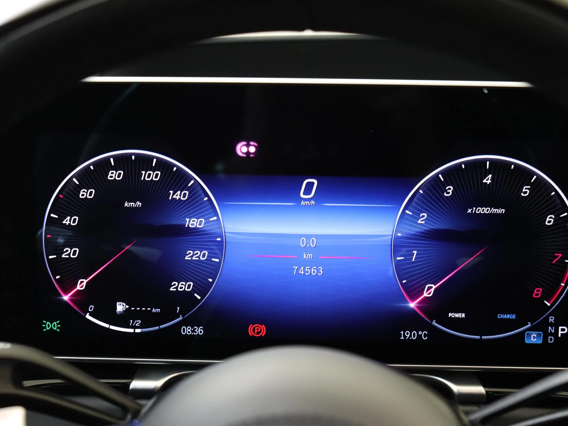 Mercedes-Benz-S-Klasse-image-11