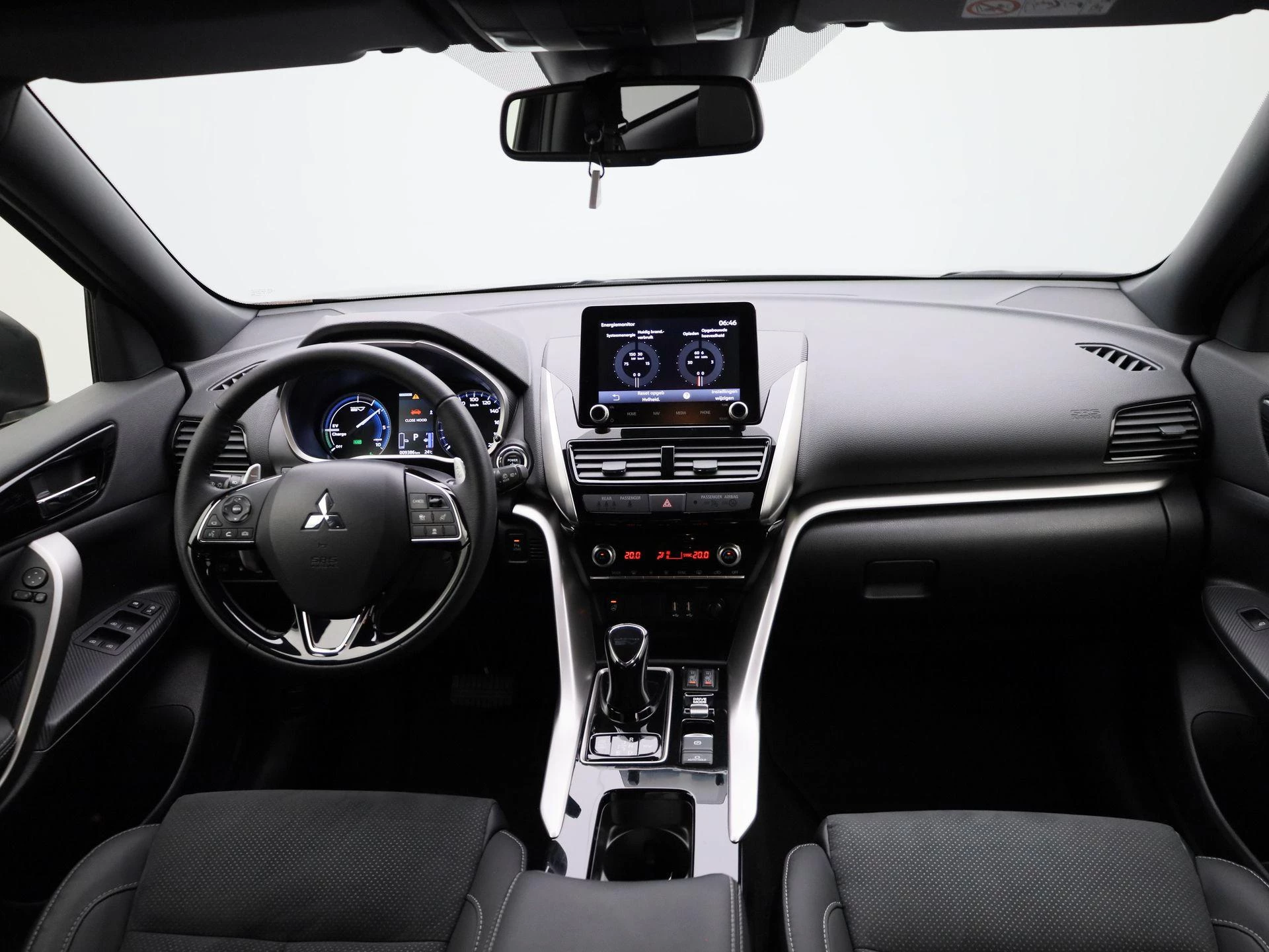Mitsubishi-Eclipse Cross-image-42