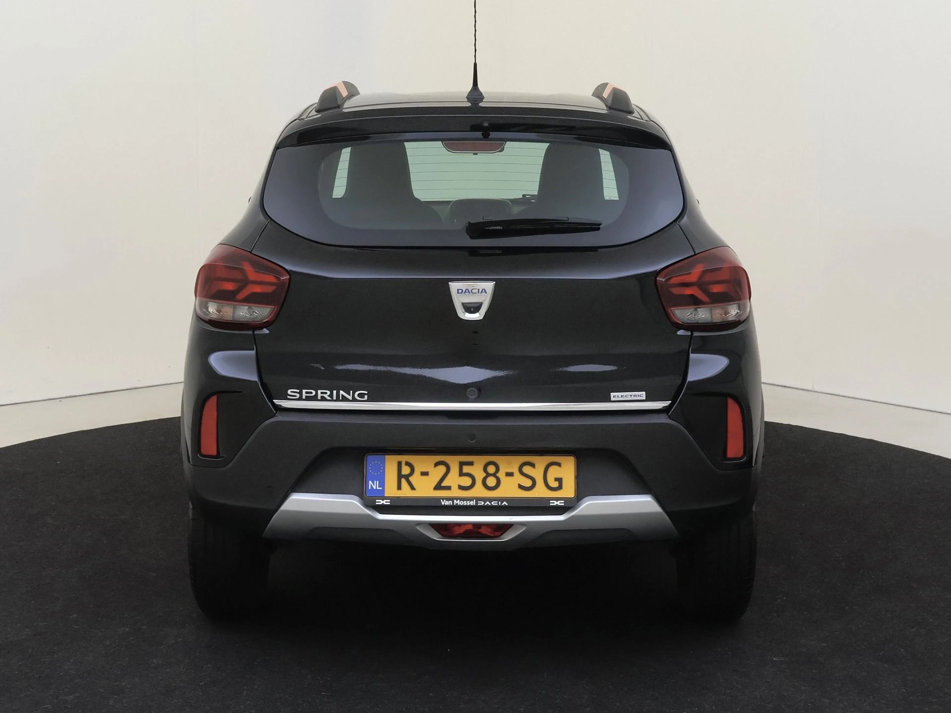 Dacia-Spring-image-6