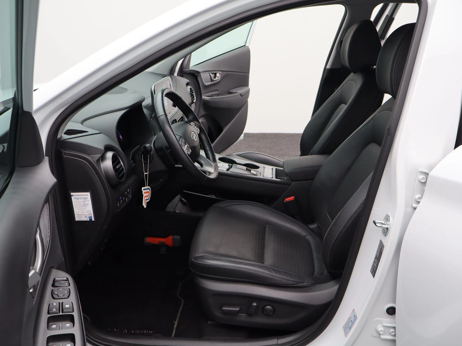 Hyundai-Kona-image-10