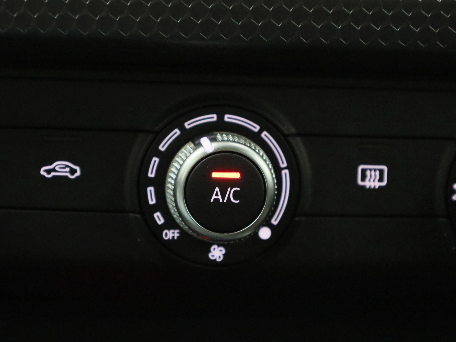 Audi-A1 Sportback-image-23