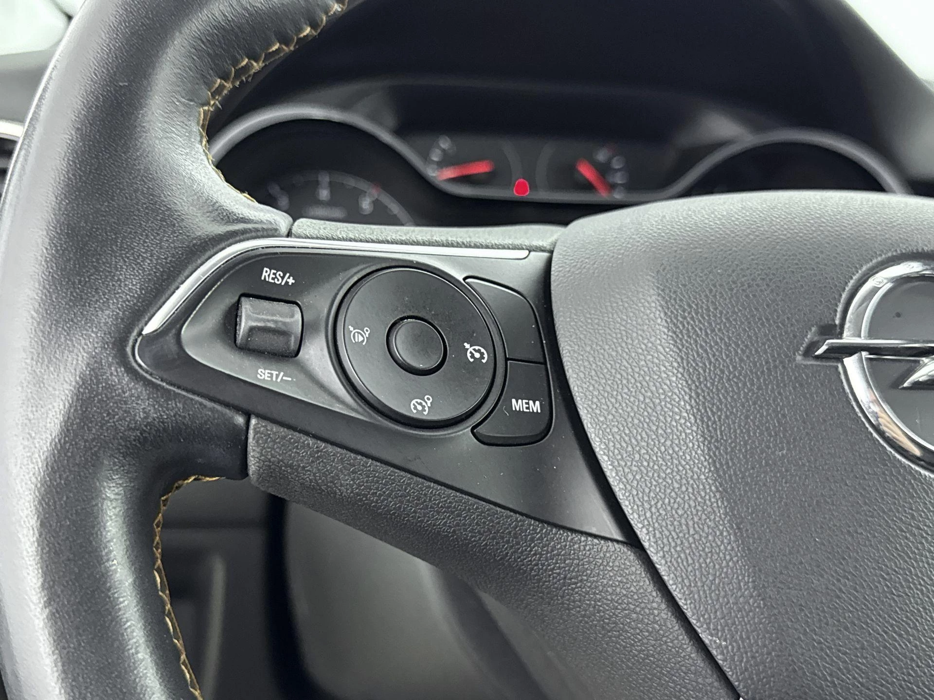 Opel-Crossland X-image-7