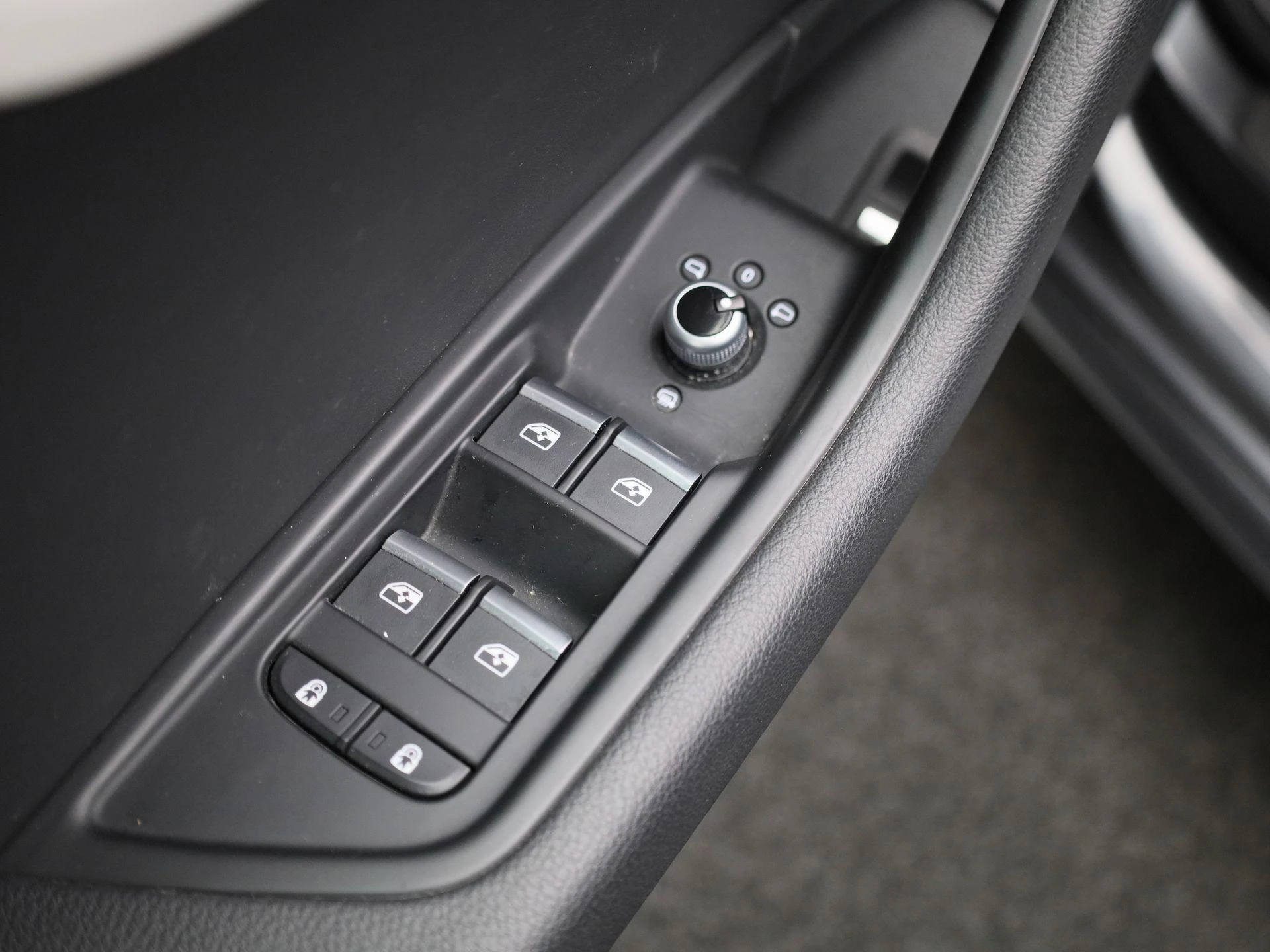 Audi-A4-image-33