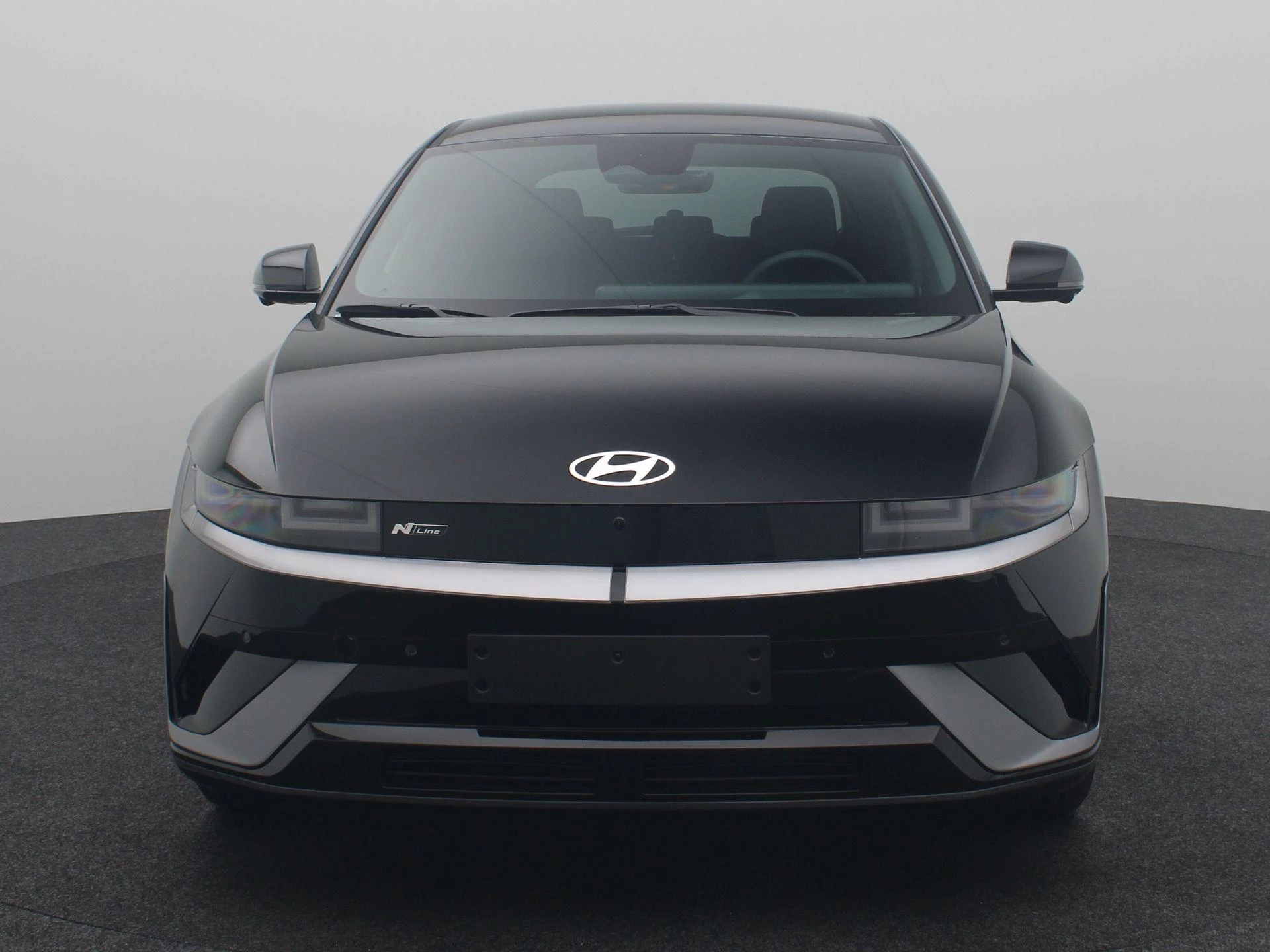 Hyundai-IONIQ 5-image-2