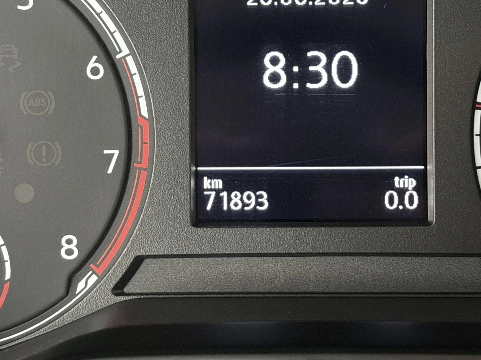 Volkswagen-Polo-image-11