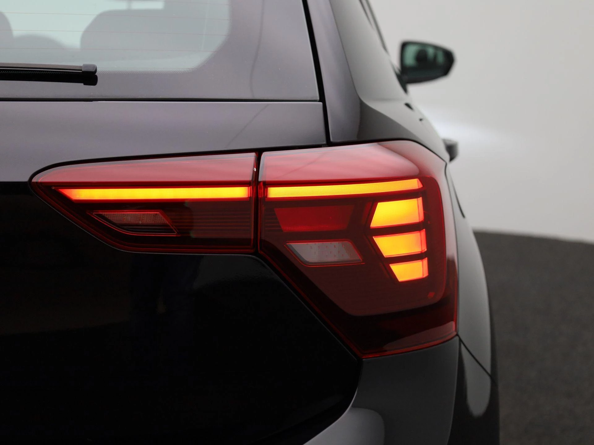 Volkswagen-Polo-image-32