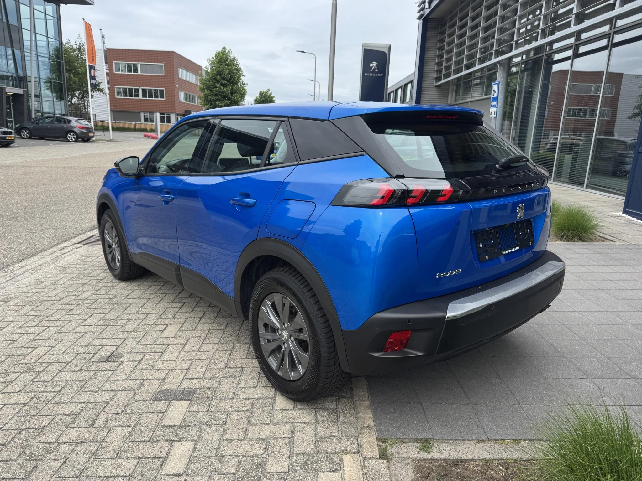 Peugeot-2008-image-3