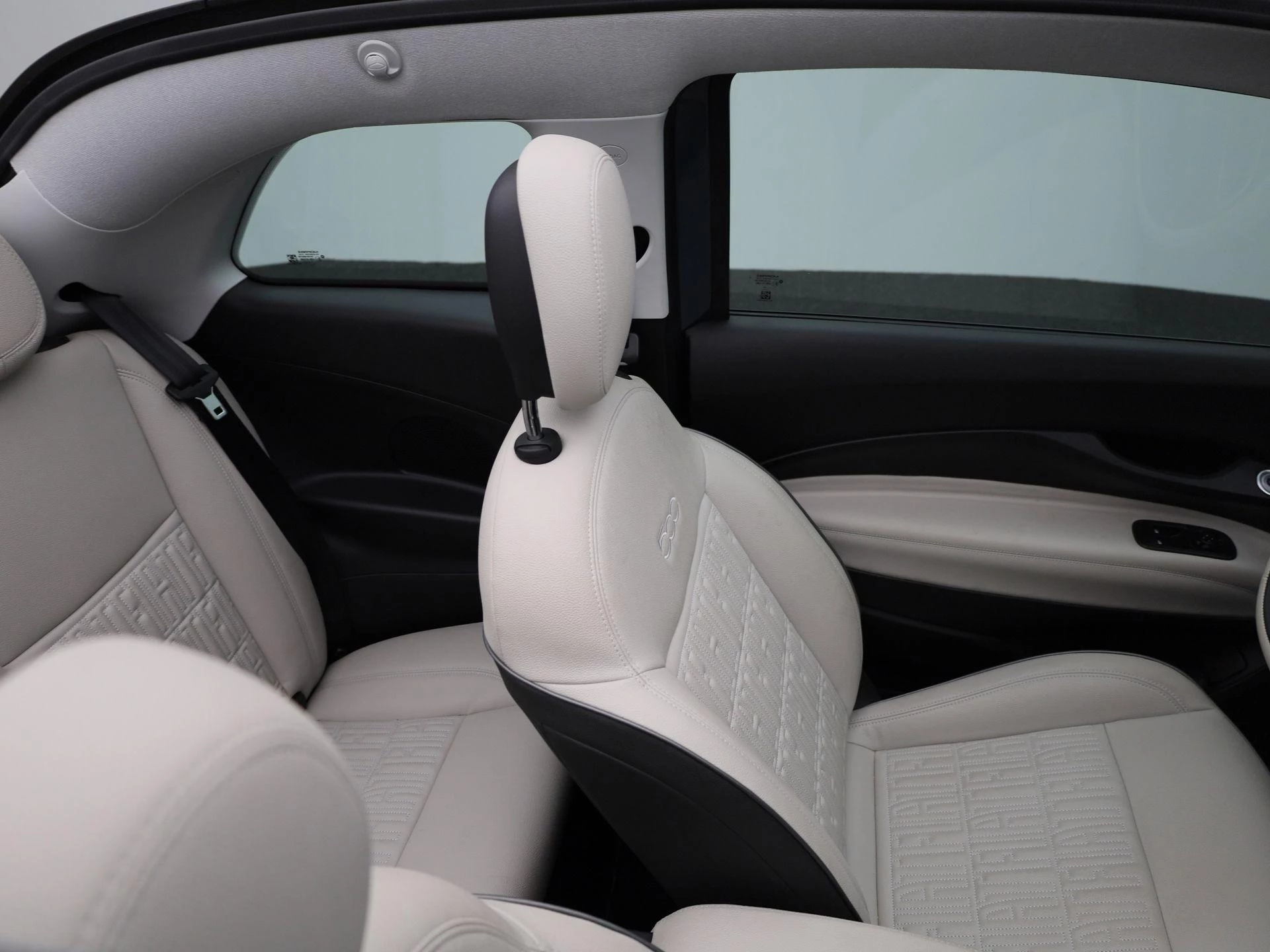 Fiat 500C La Prima 42 kWh