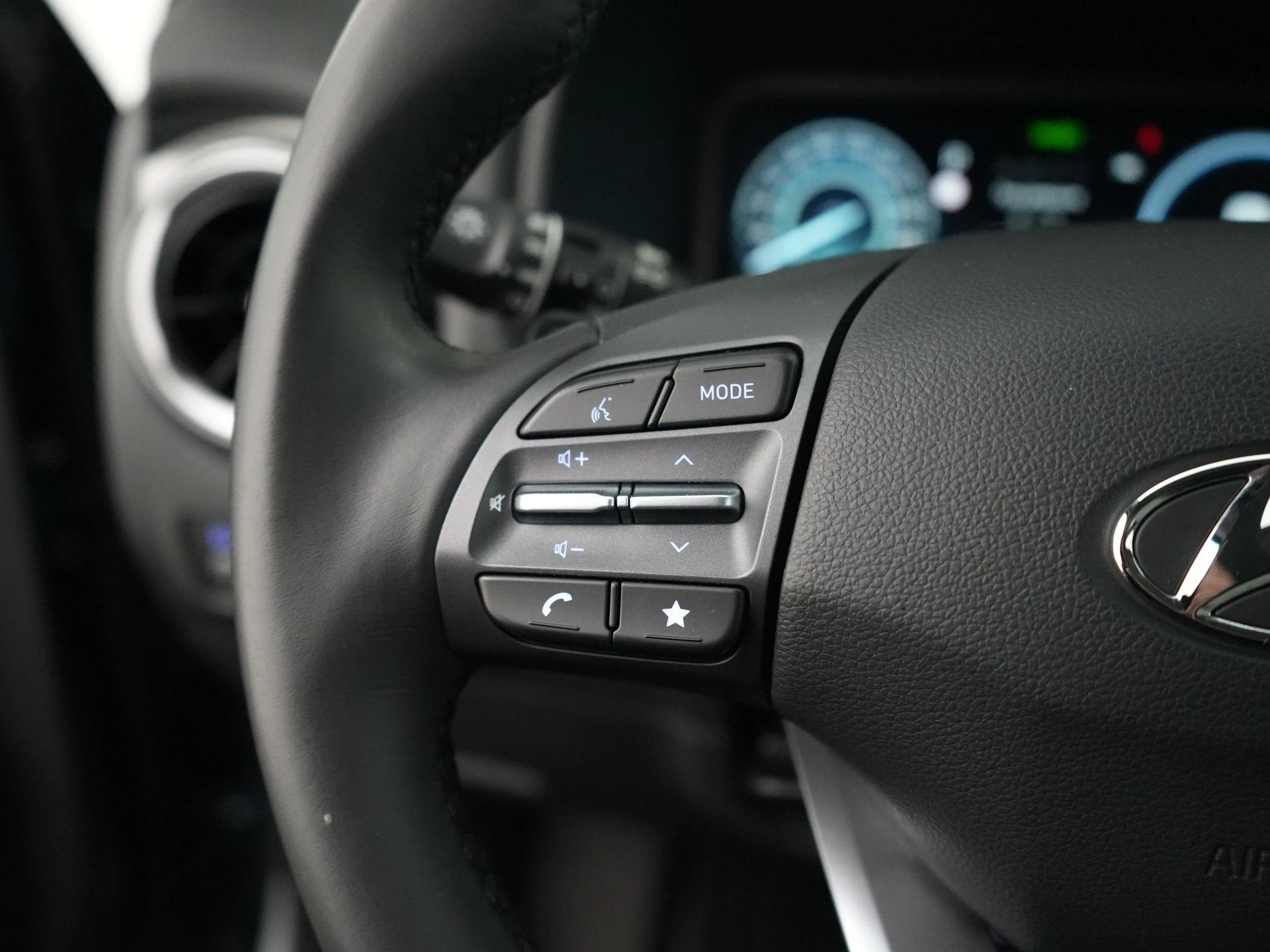 Hyundai Kona EV Business 64 kWh