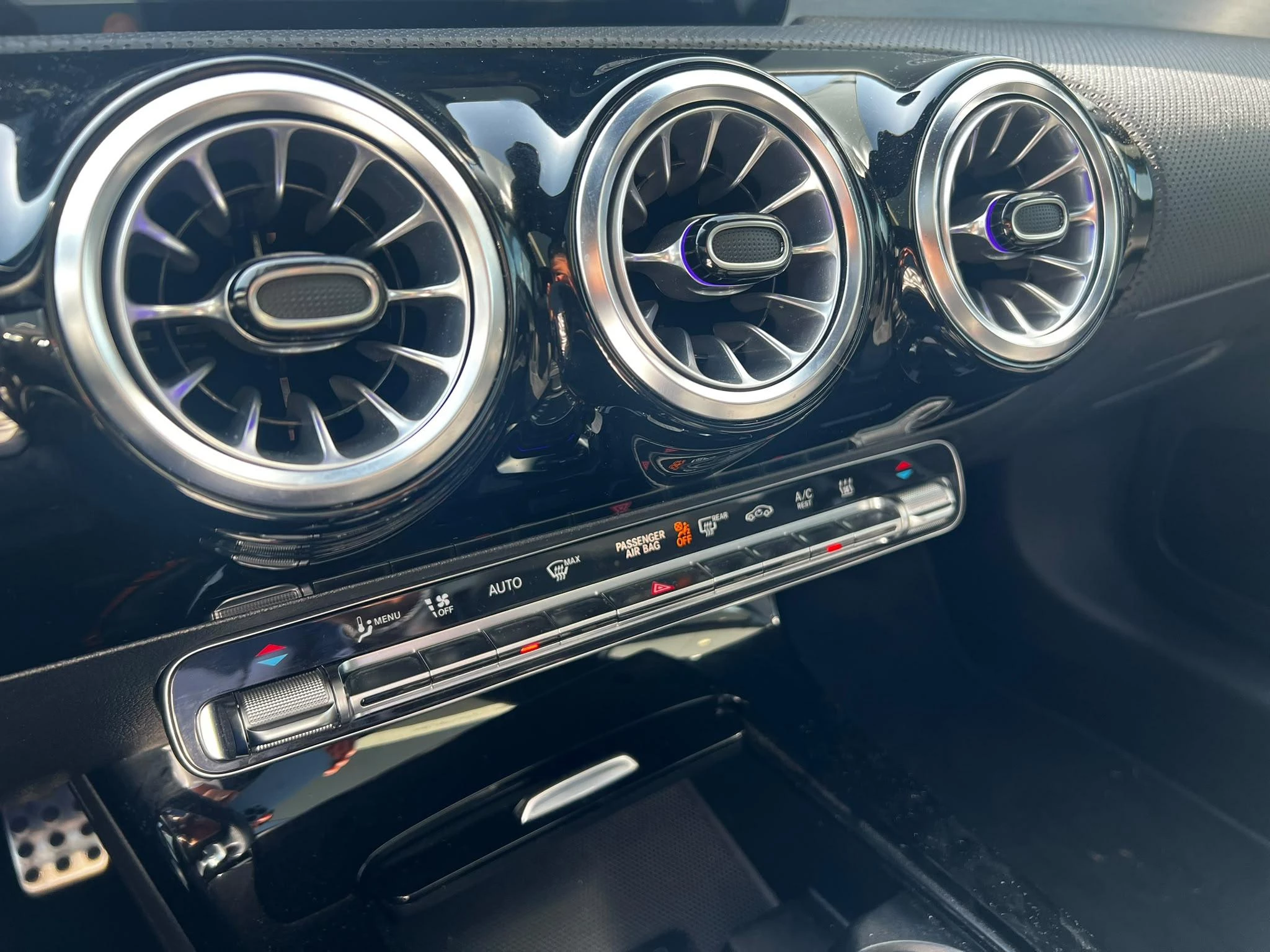Mercedes-Benz A-Klasse 250 e Business Solution AMG Limited