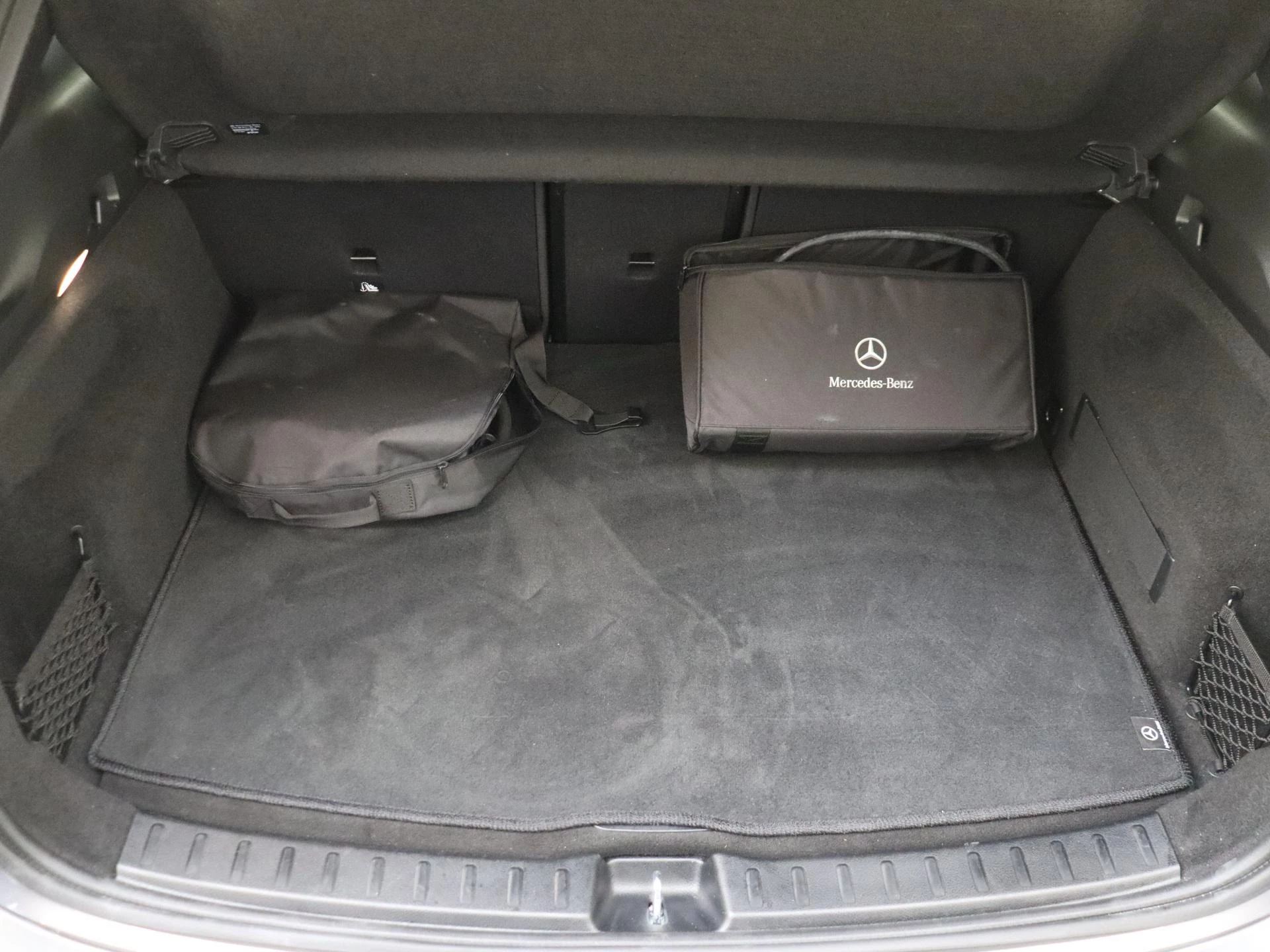 Mercedes-Benz-EQA-image-31