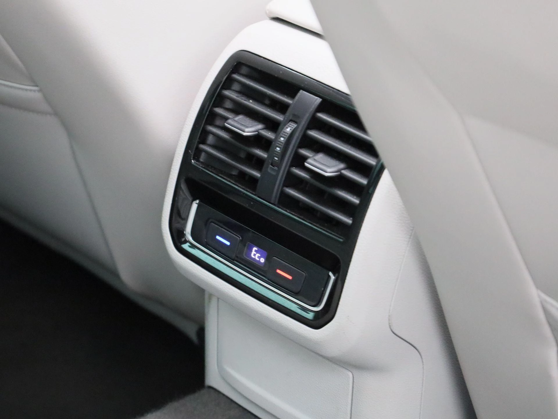Volkswagen Passat Variant 1.4 TSI PHEV GTE Business