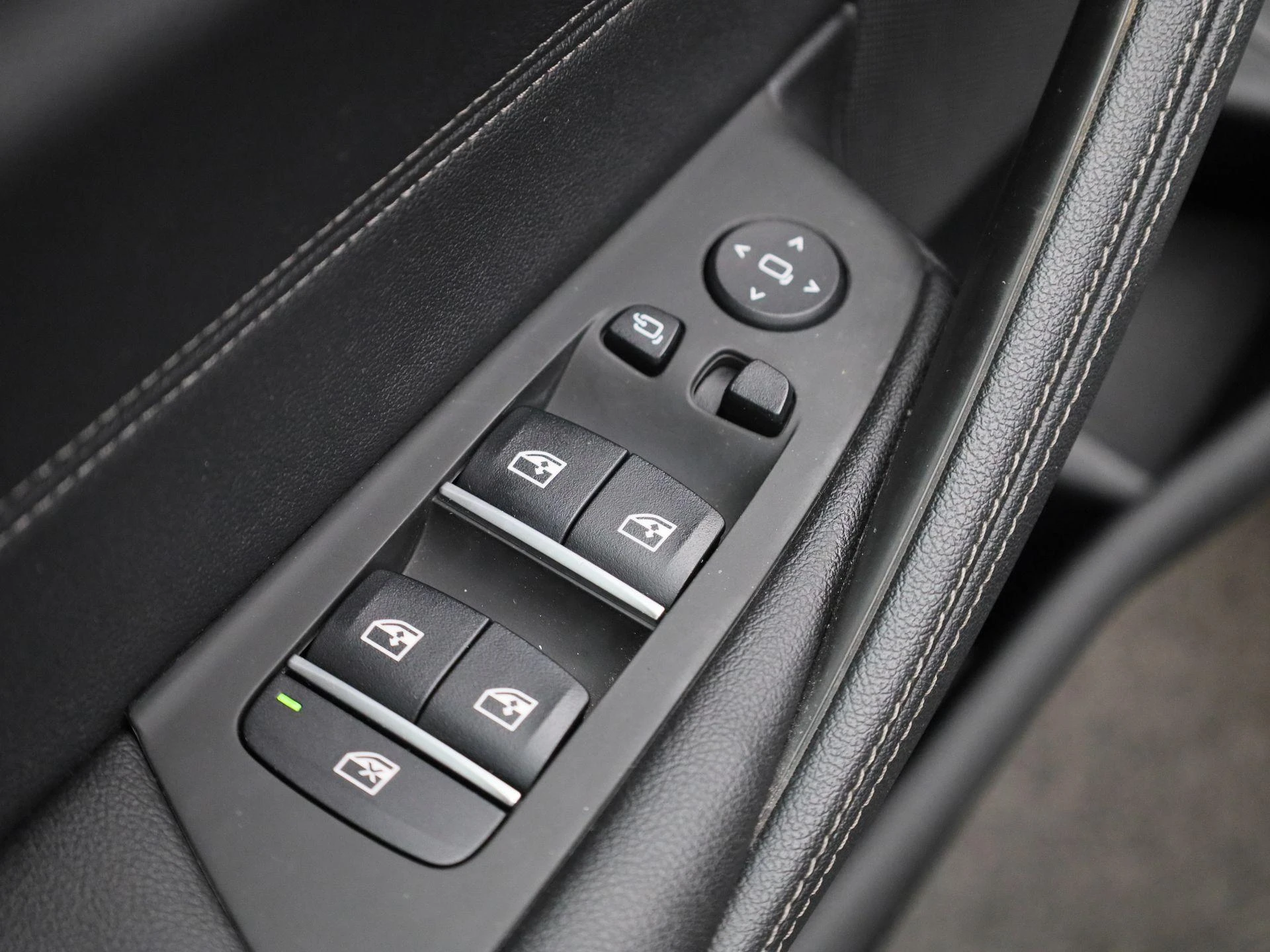 BMW-5 Reeks-image-33