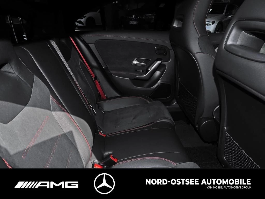 Mercedes-Benz CLA 35 AMG 4M NIGHT DISTRO 360° KAMERA SOUND AMG Line