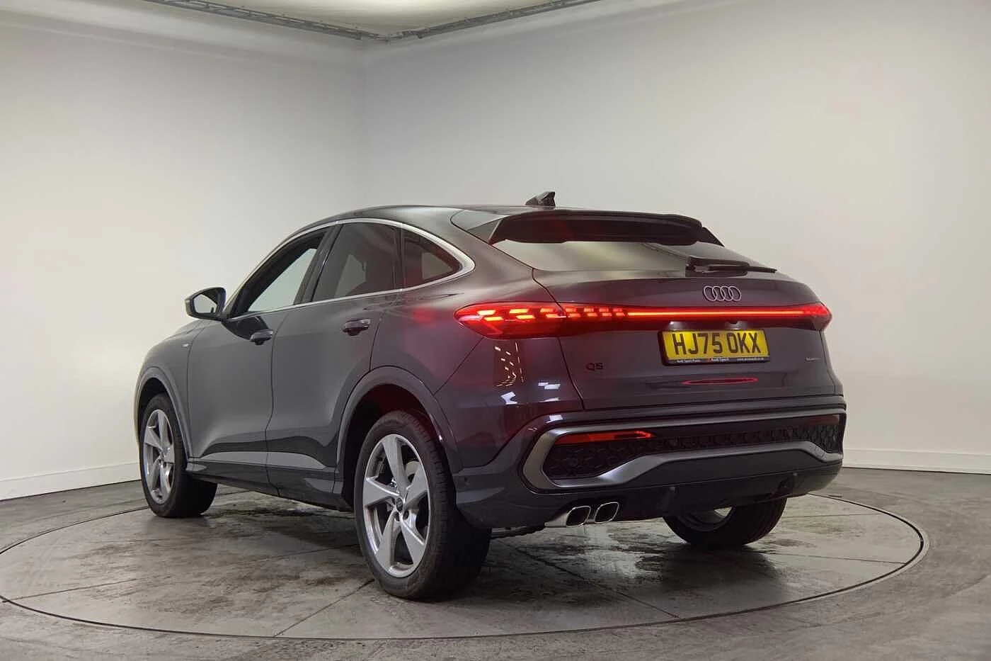 Audi-Q5-image-2