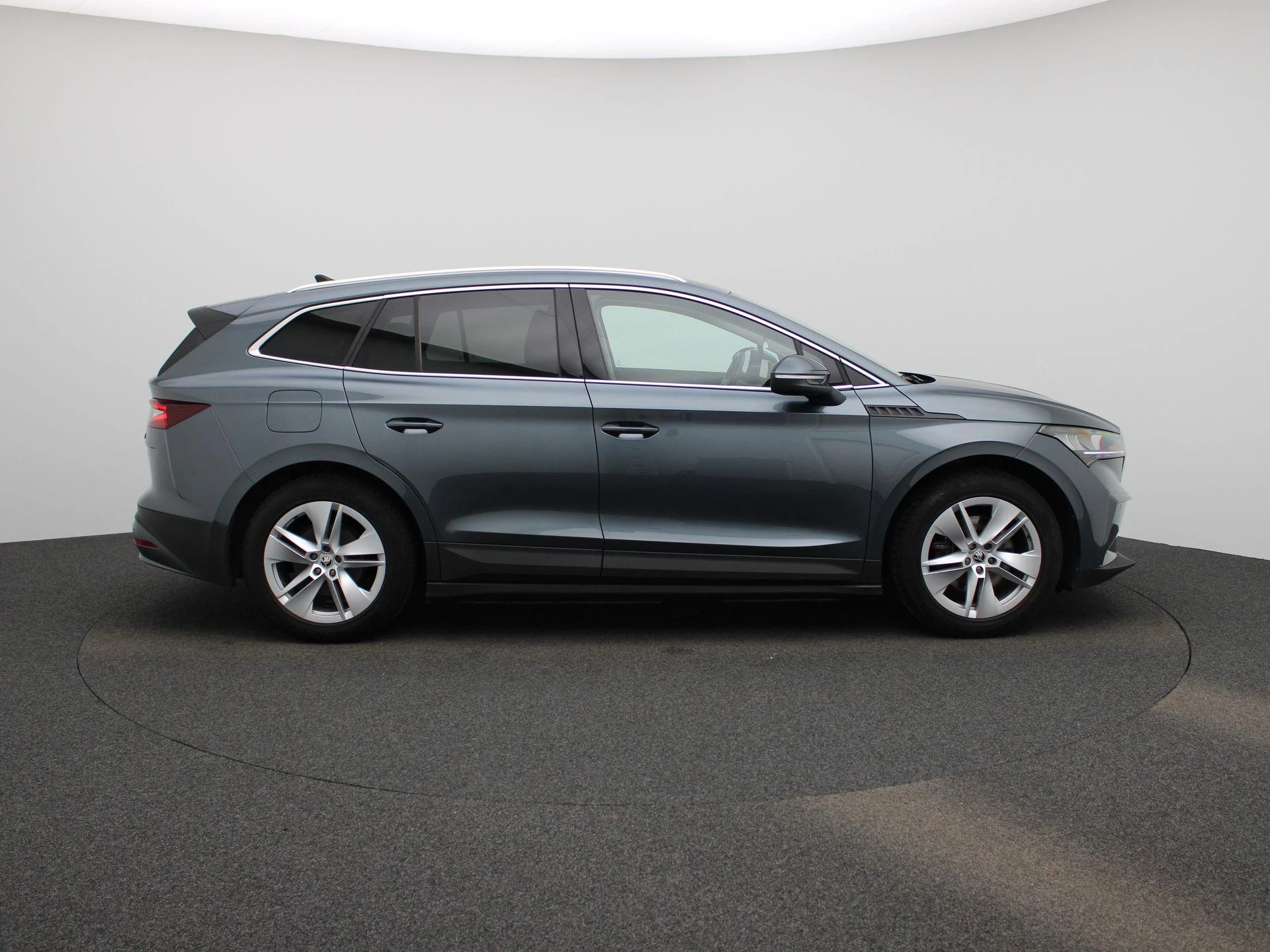 Škoda-Enyaq iV-image-5