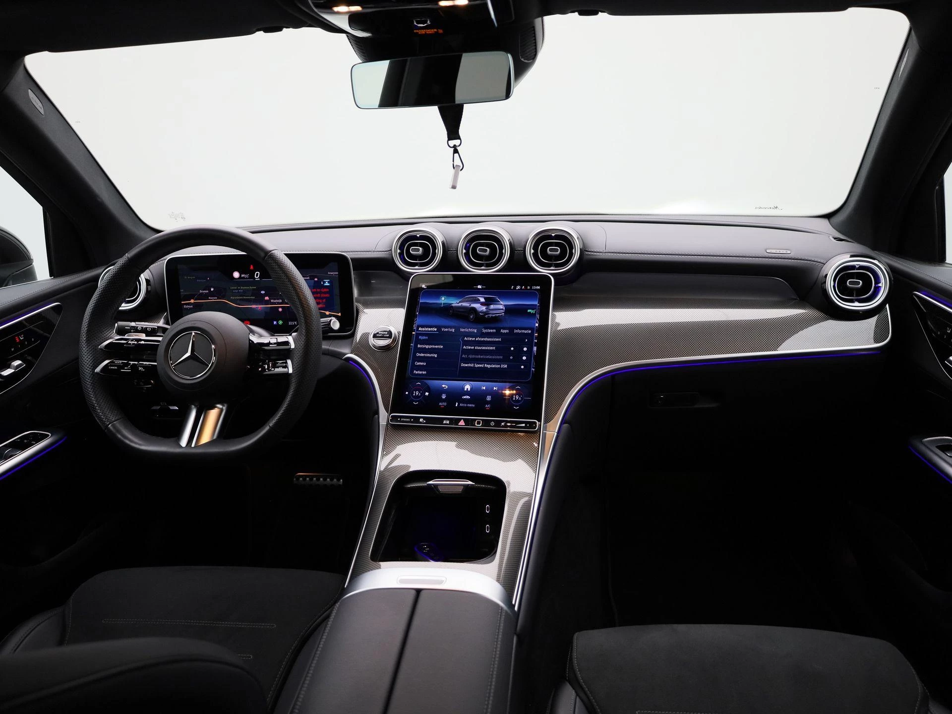Mercedes-Benz GLC 300 d 4MATIC + AMG LINE + TREKHAAK +