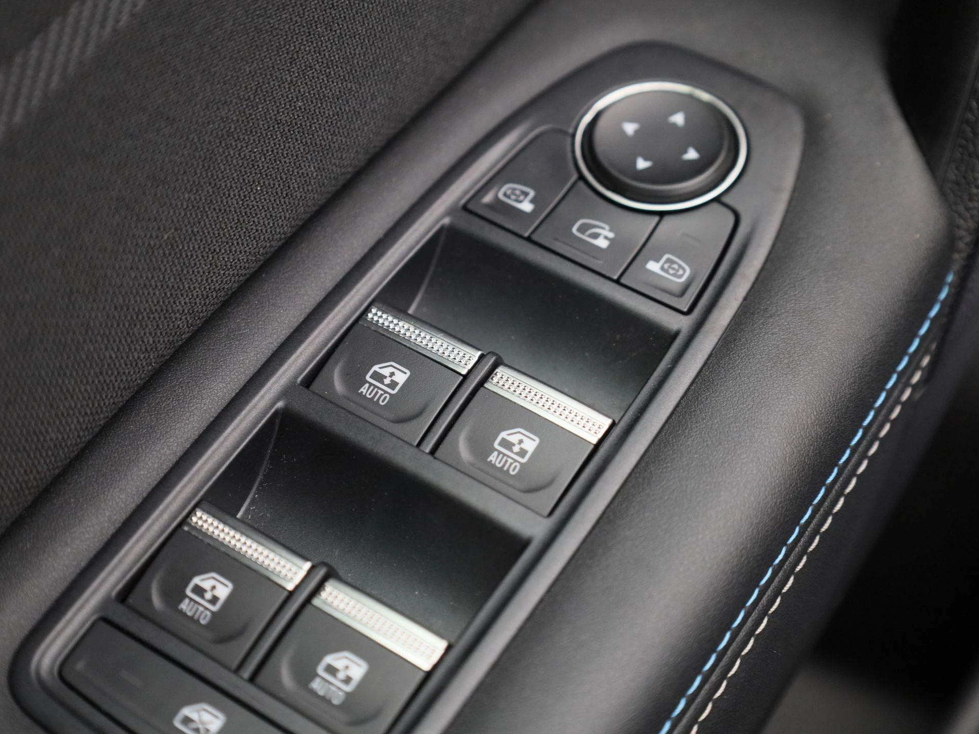 Renault-Captur-image-31