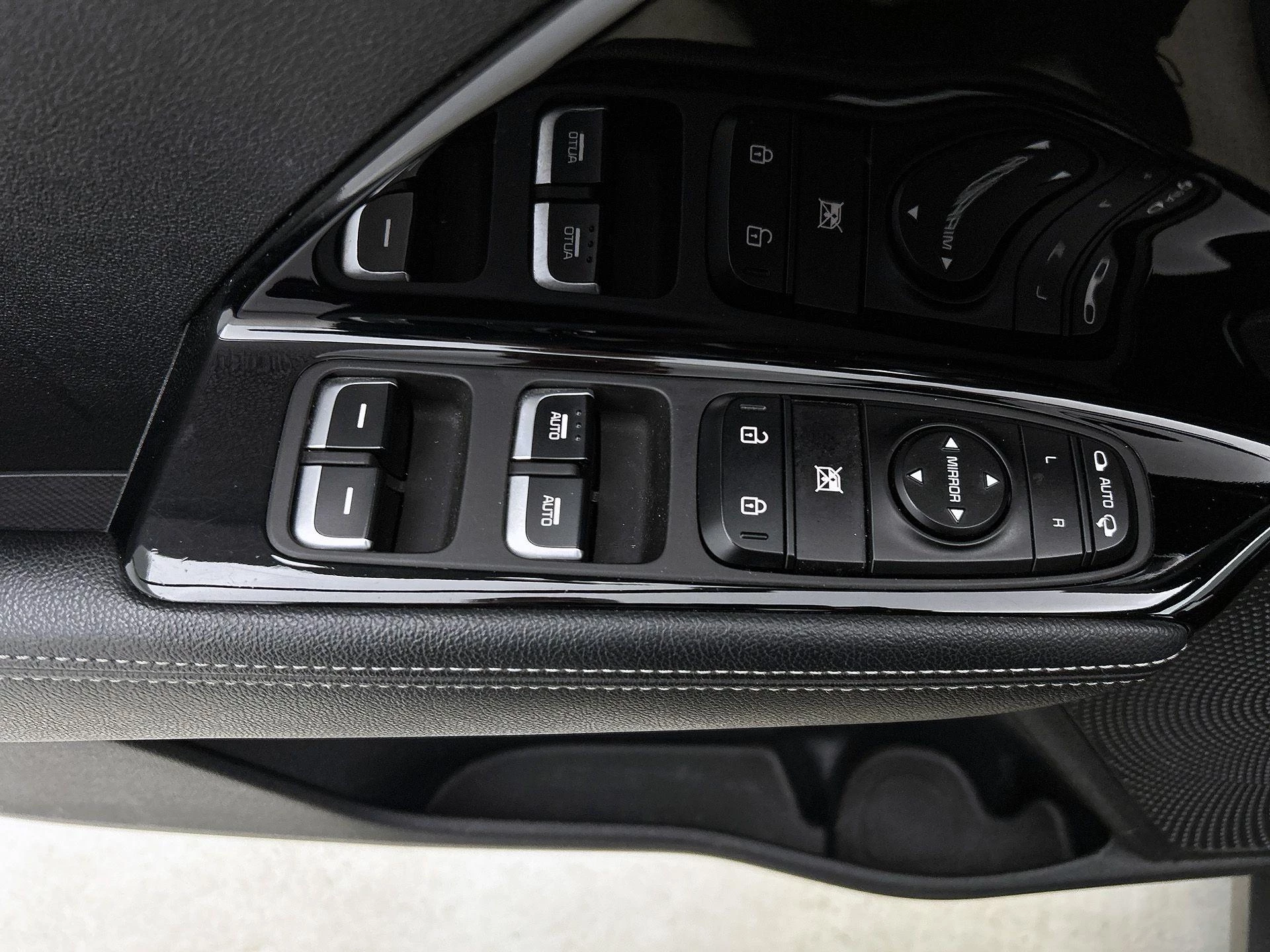 Kia-Niro-image-29