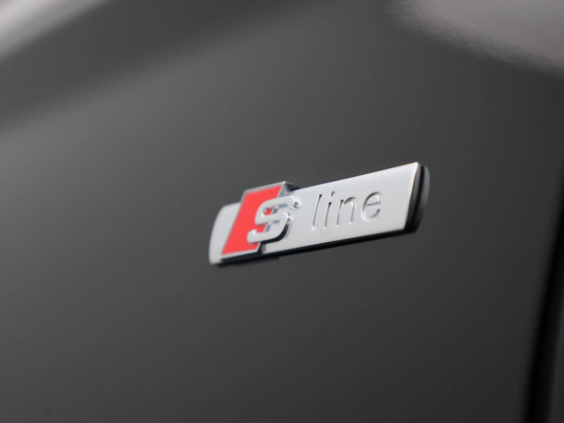 Audi-Q6 e-tron-image-50